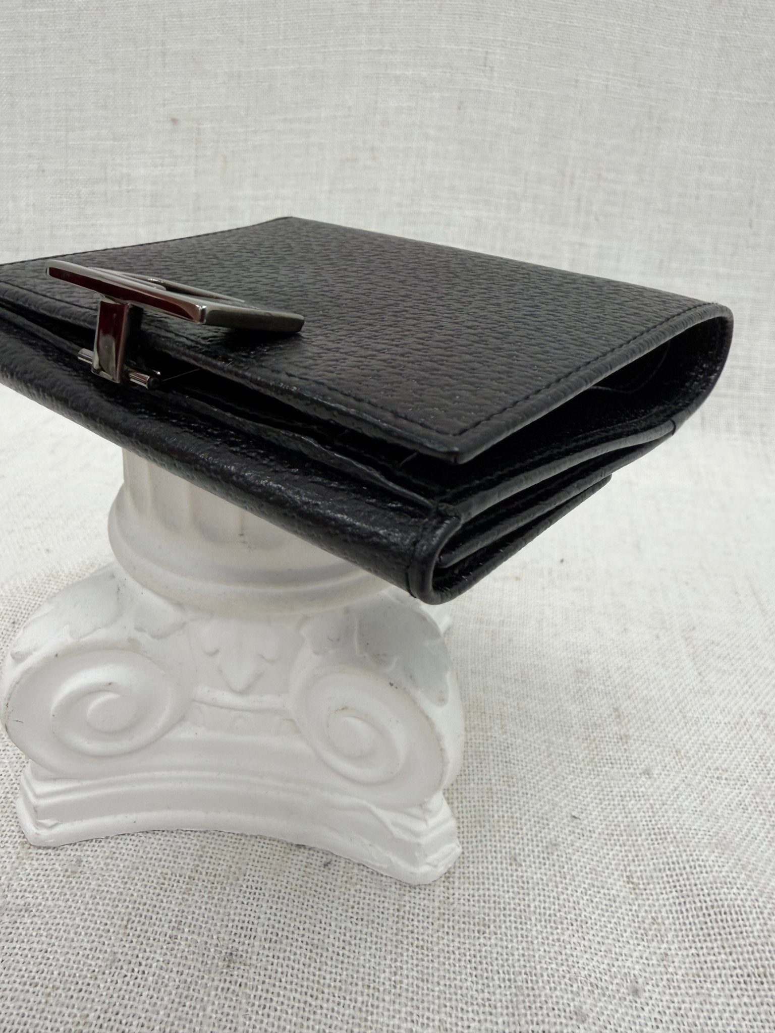 Gucci Black Leather Compact Wallet
