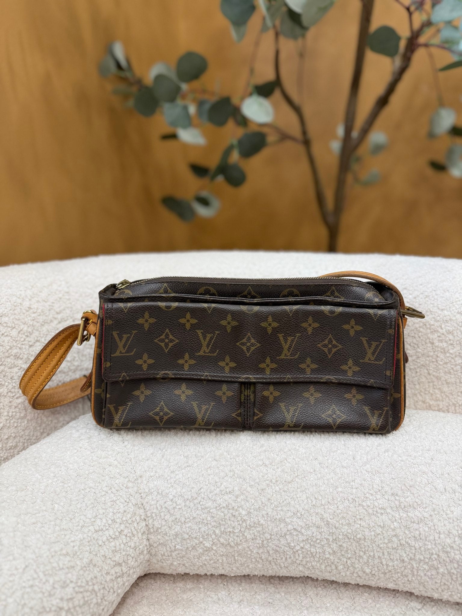 Louis Vuitton Monogram Viva Cite MM Shoulder Bag