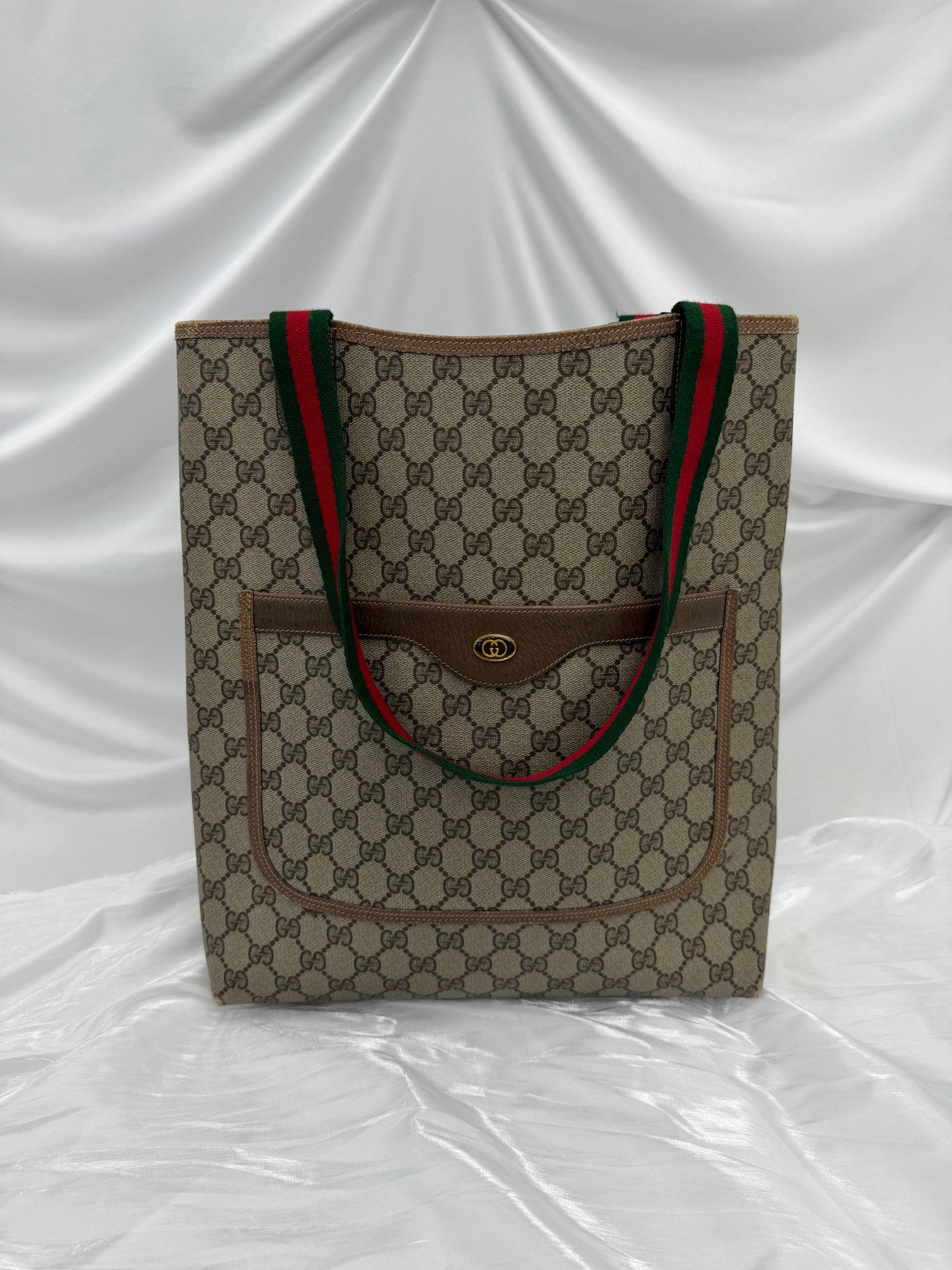 Gucci Supreme Canvas Sherryline Tote