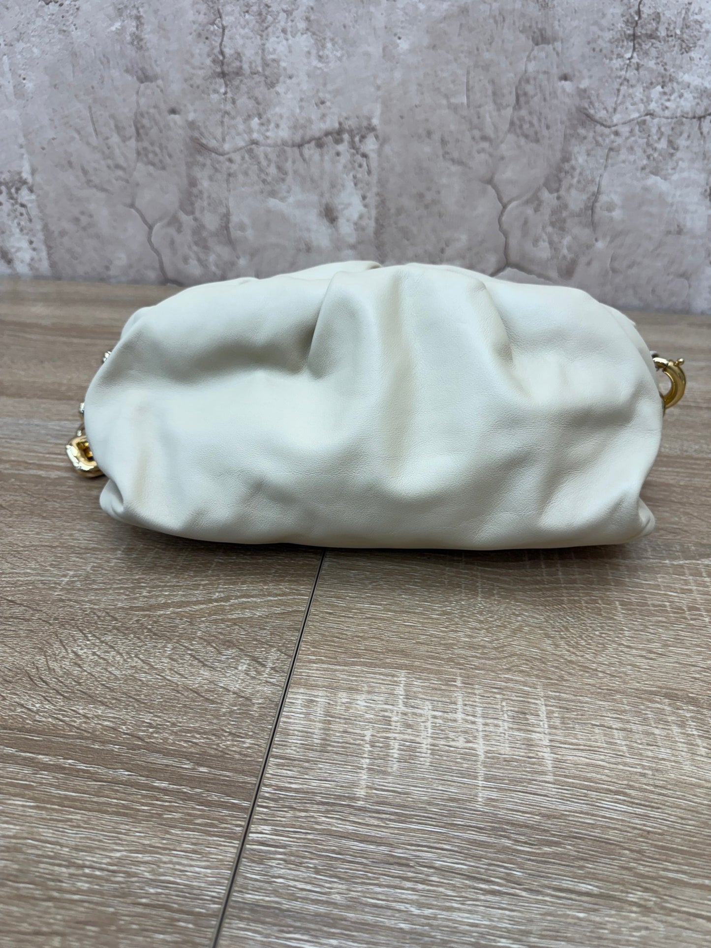 https://res.cloudinary.com/dyql5hig8/image/upload/v1758304178/rathcxdyi4yaom2bt3kq.jpg