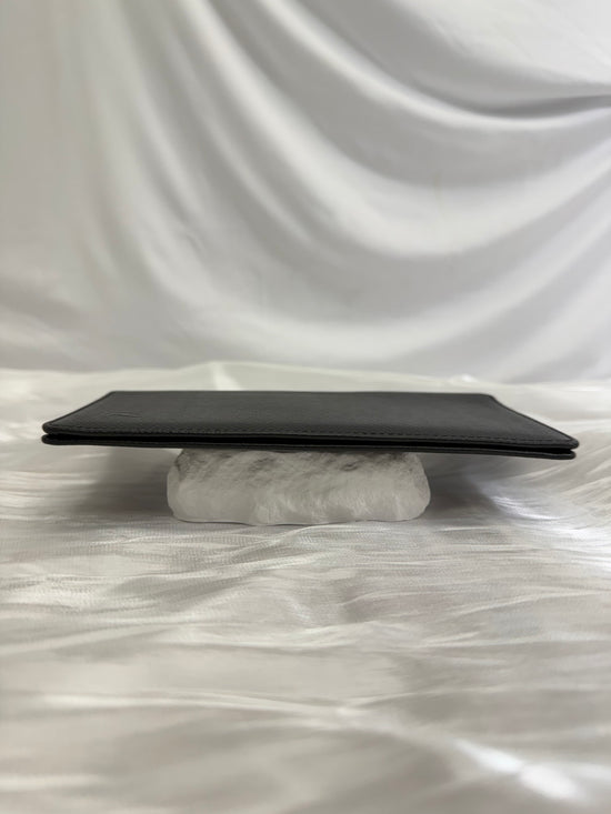 https://res.cloudinary.com/dyql5hig8/image/upload/v1760461414/ravqqsvwhv9kglvqohn7.jpg