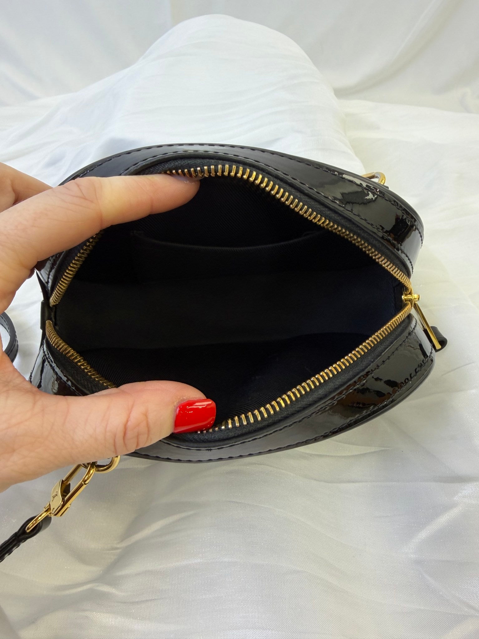 Louis Vuitton Black Vernis Leather Round Crossbody X Belt Bag