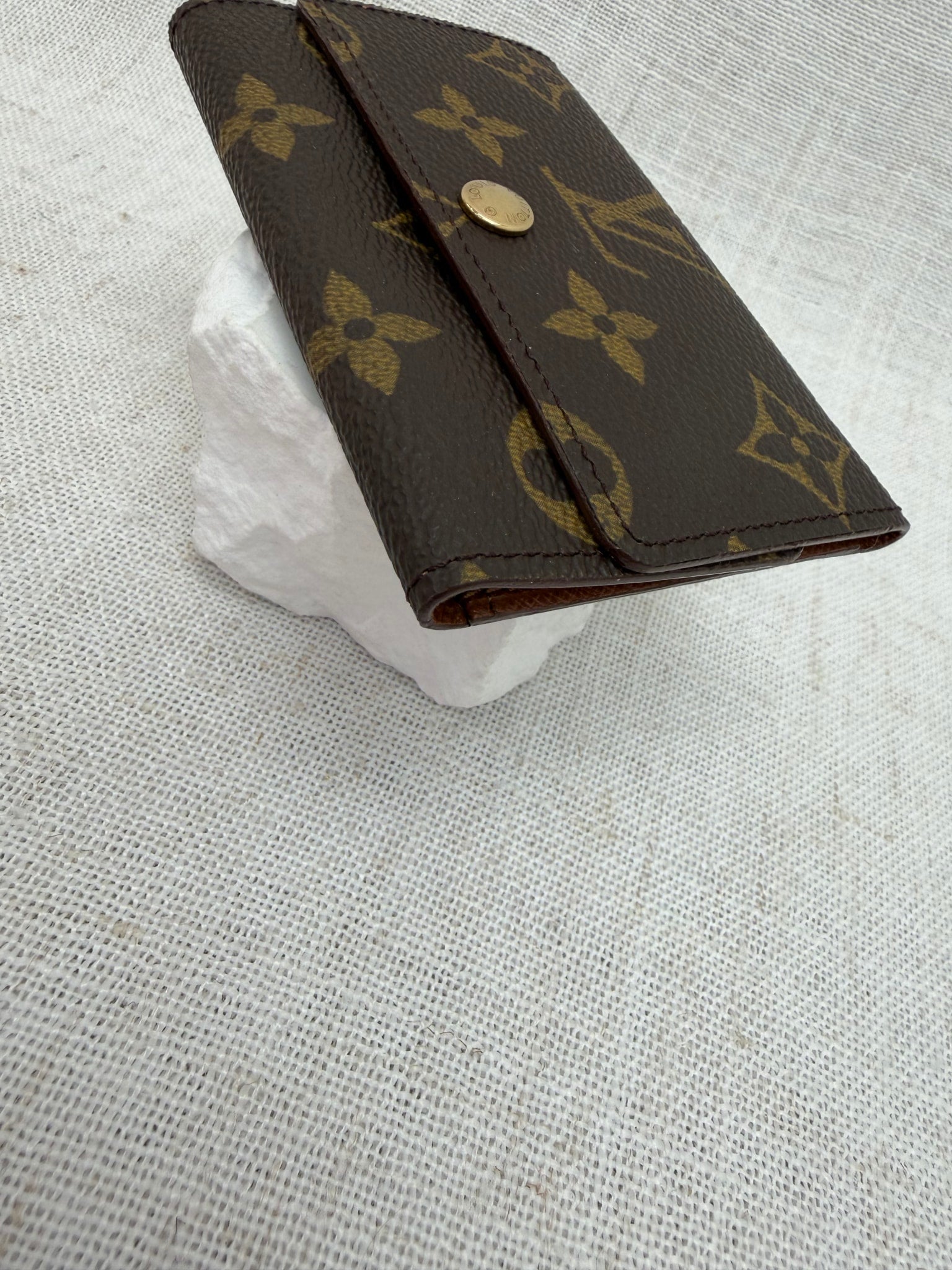 Louis Vuitton Monogram 6 Key Ring Case