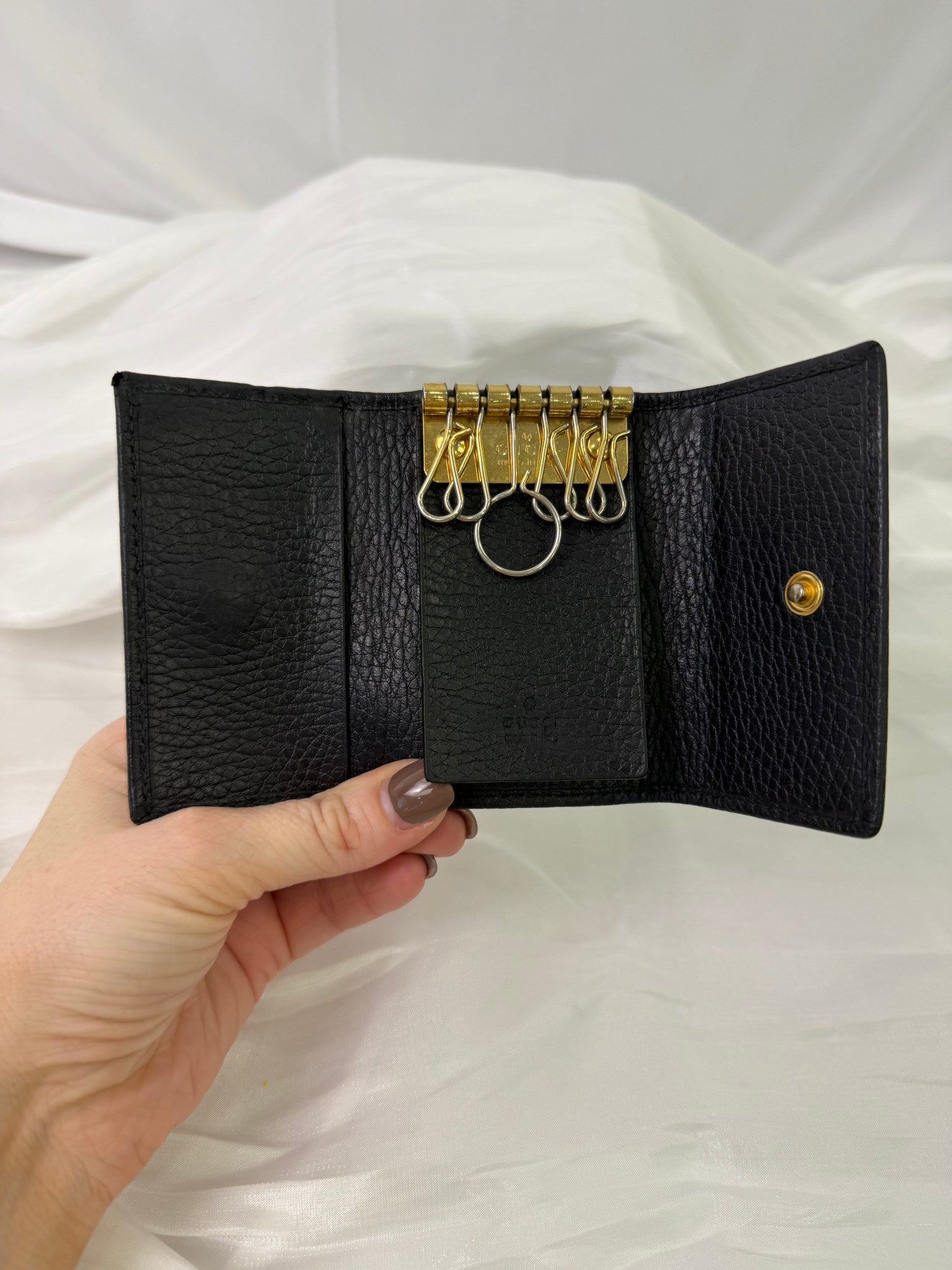 Gucci Black Leather Marmont 6 Ring Key Case