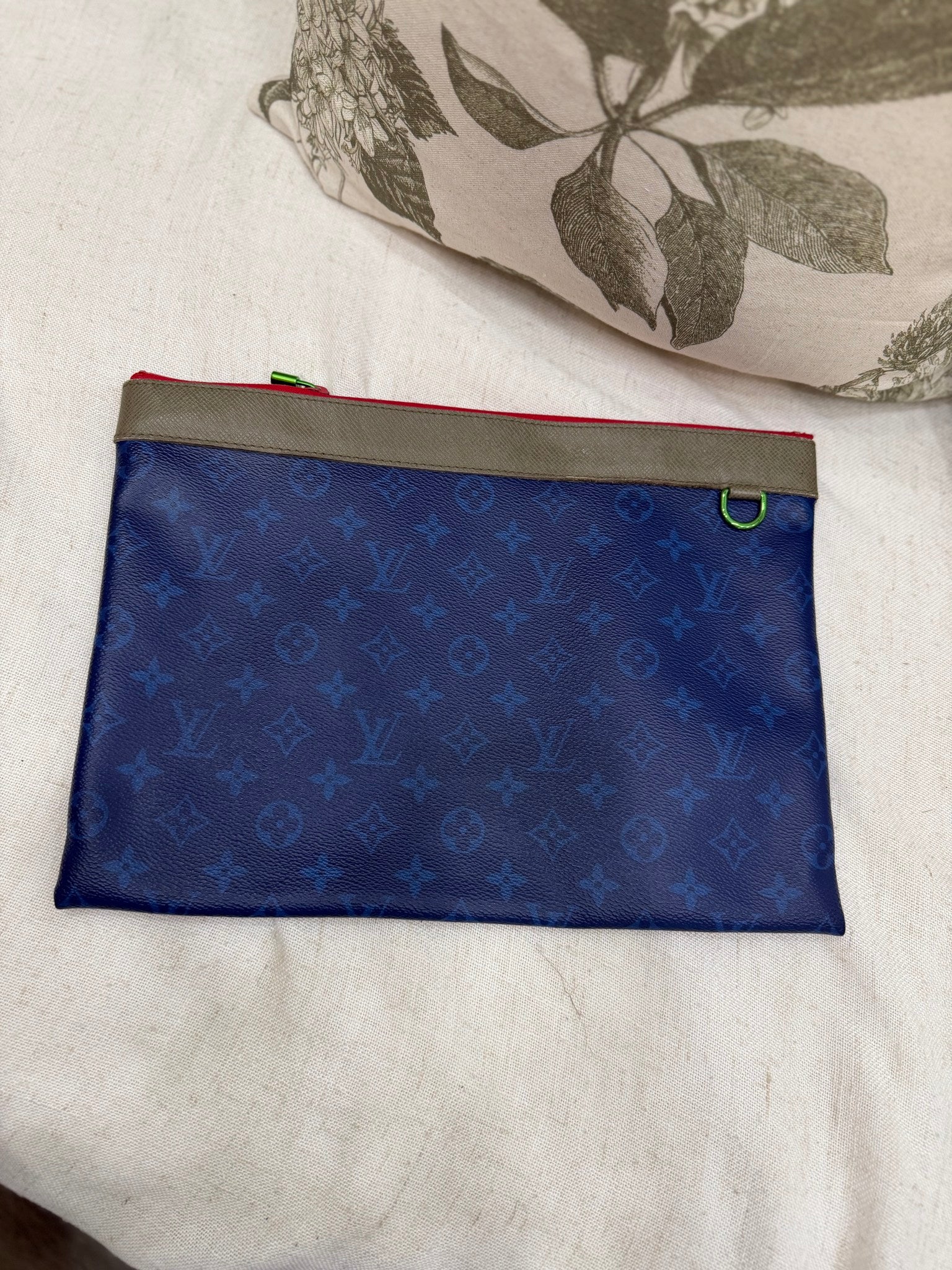 Louis Vuitton Cobalt Monogram Apollo Pacific Pochette