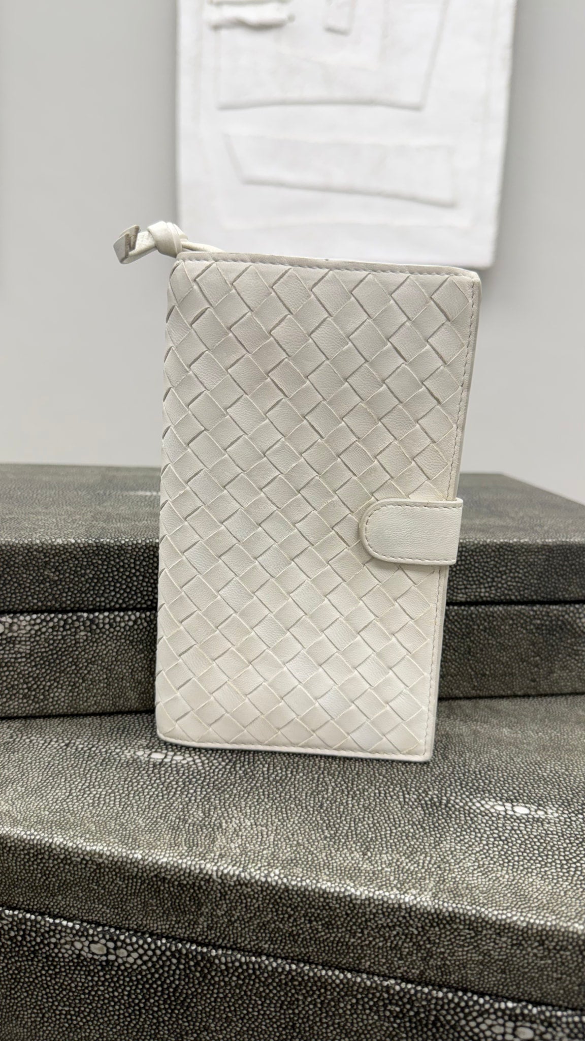 Bottega Veneta White Intrecciato Leather Compact Wallet