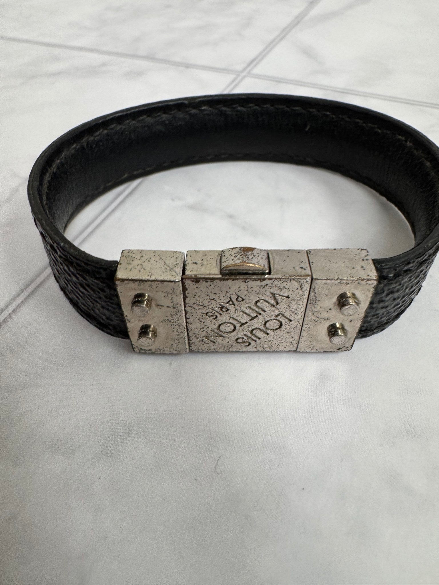 Louis Vuitton Damier Graphite Check It Reversible Bracelet