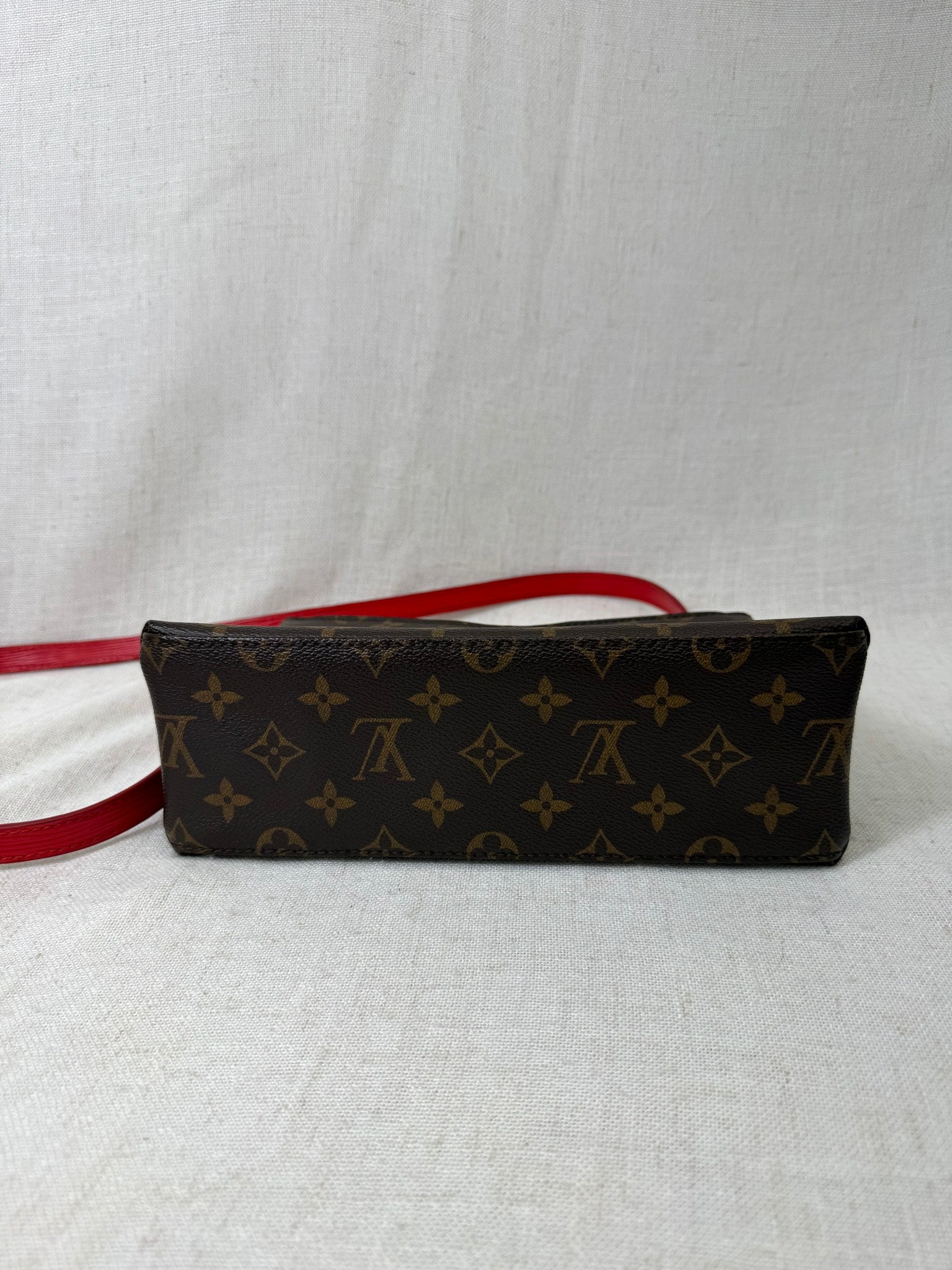 Louis Vuitton Red Epi Leather Monogram Saint Michel Shoulder Bag
