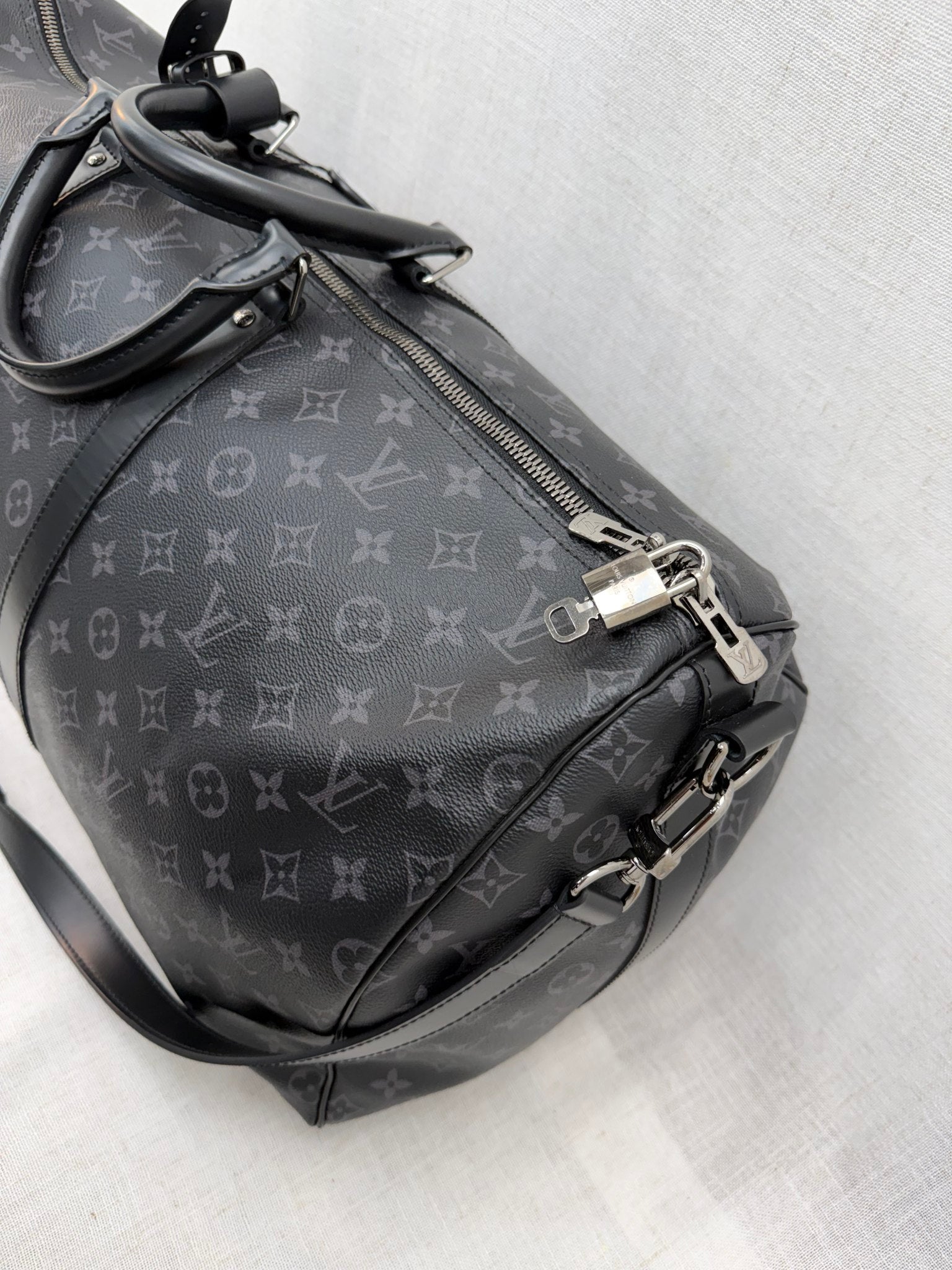 Louis Vuitton Monogram Eclipse Keepall 55 Bandouliere