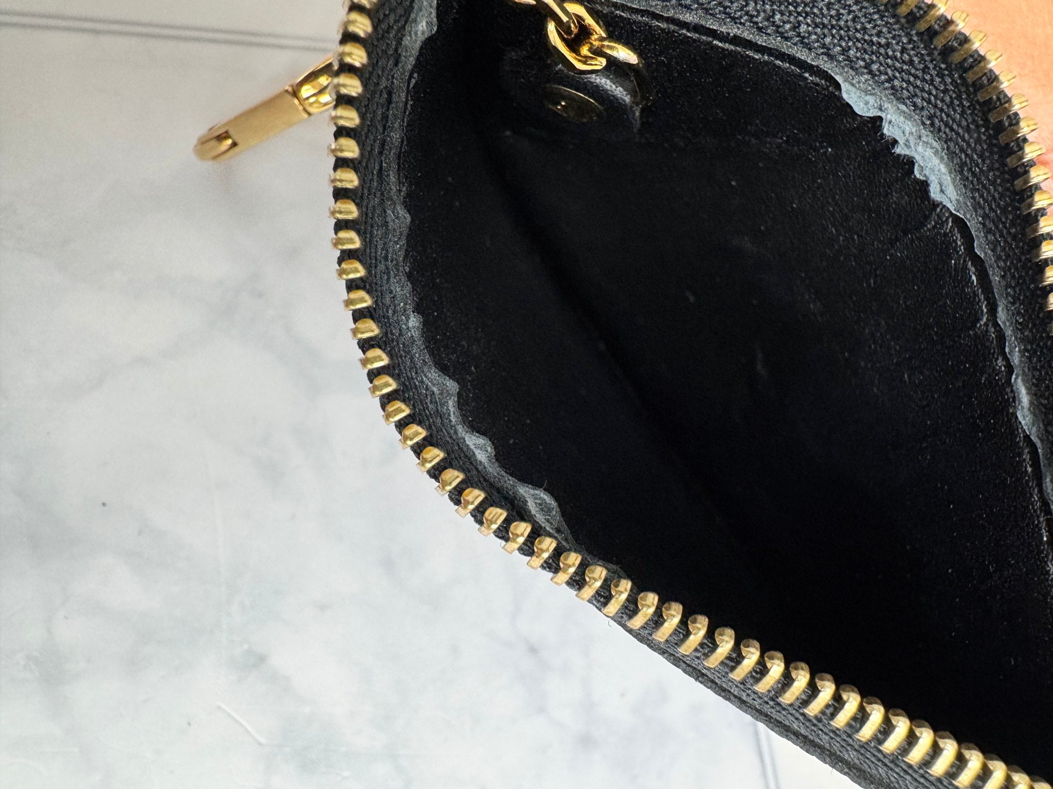Louis Vuitton Black Suhali Leather Pochette Key Cles
