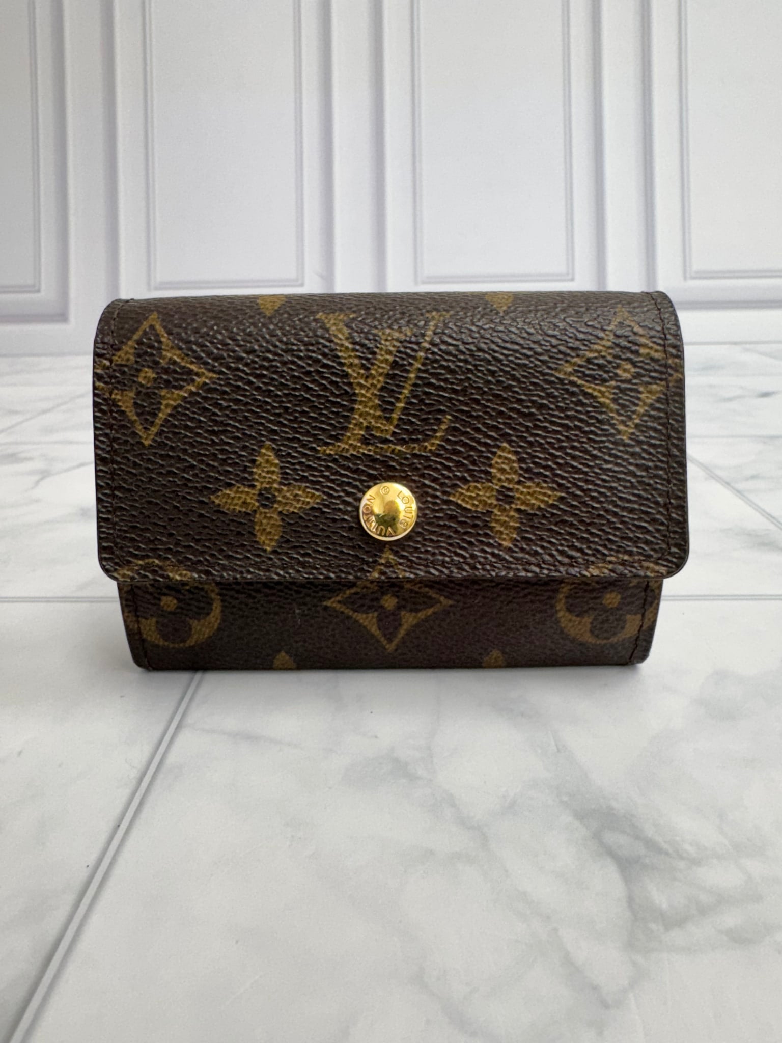 Louis Vuitton Monogram Porte-Monnaie Plat Coin Purse