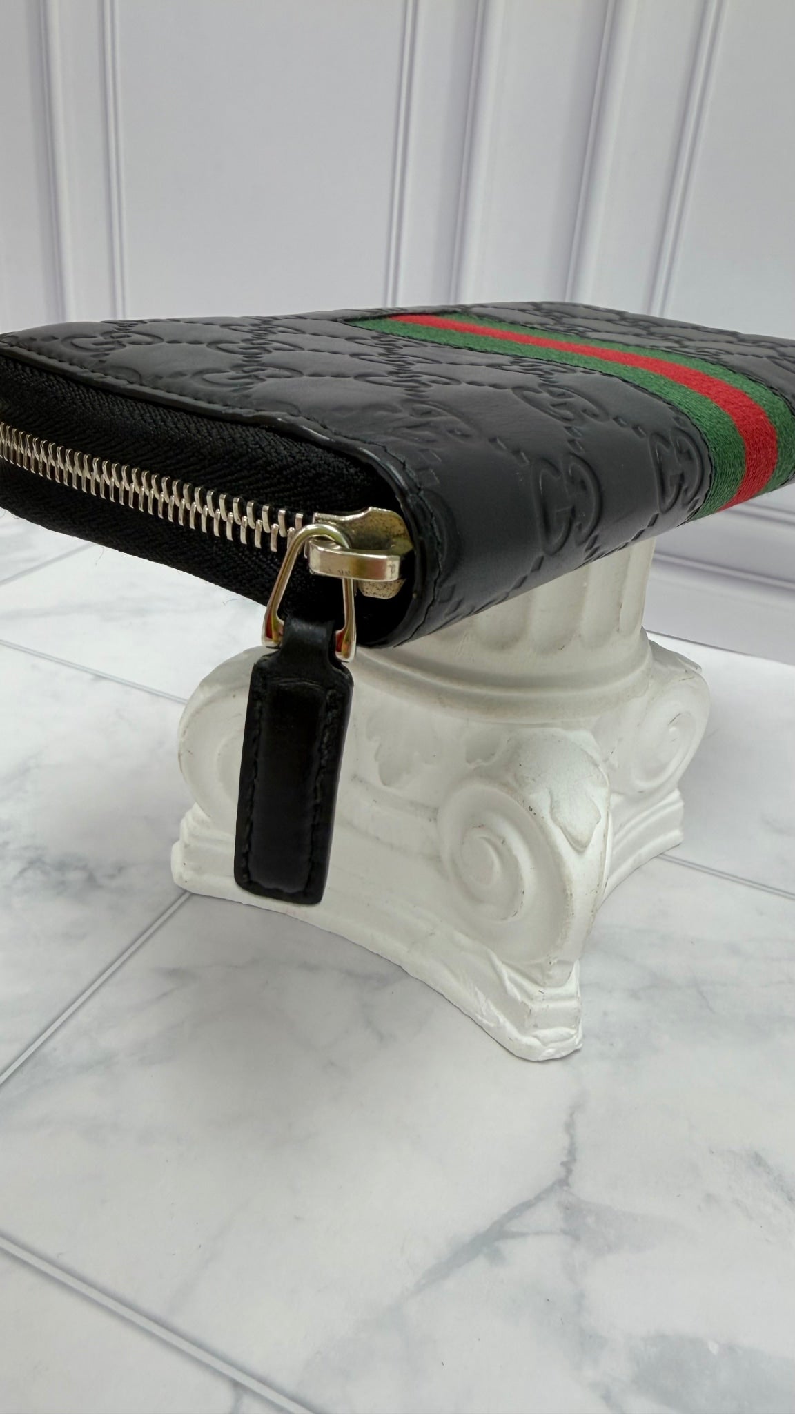 Gucci Black Guccissima Leather Web Zippy Wallet