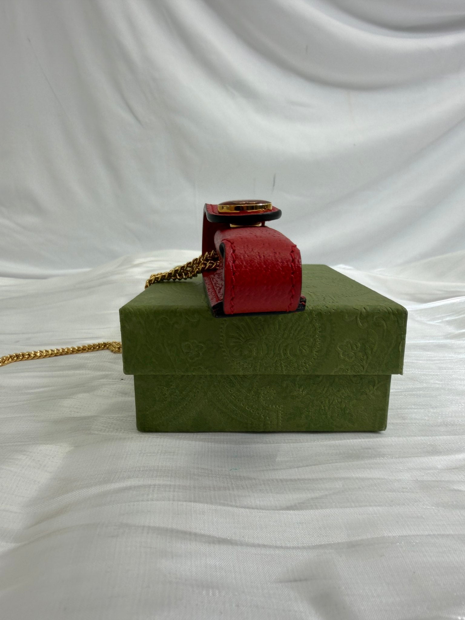 LIKE NEW Gucci Red Leather Lipstick Case On Chain