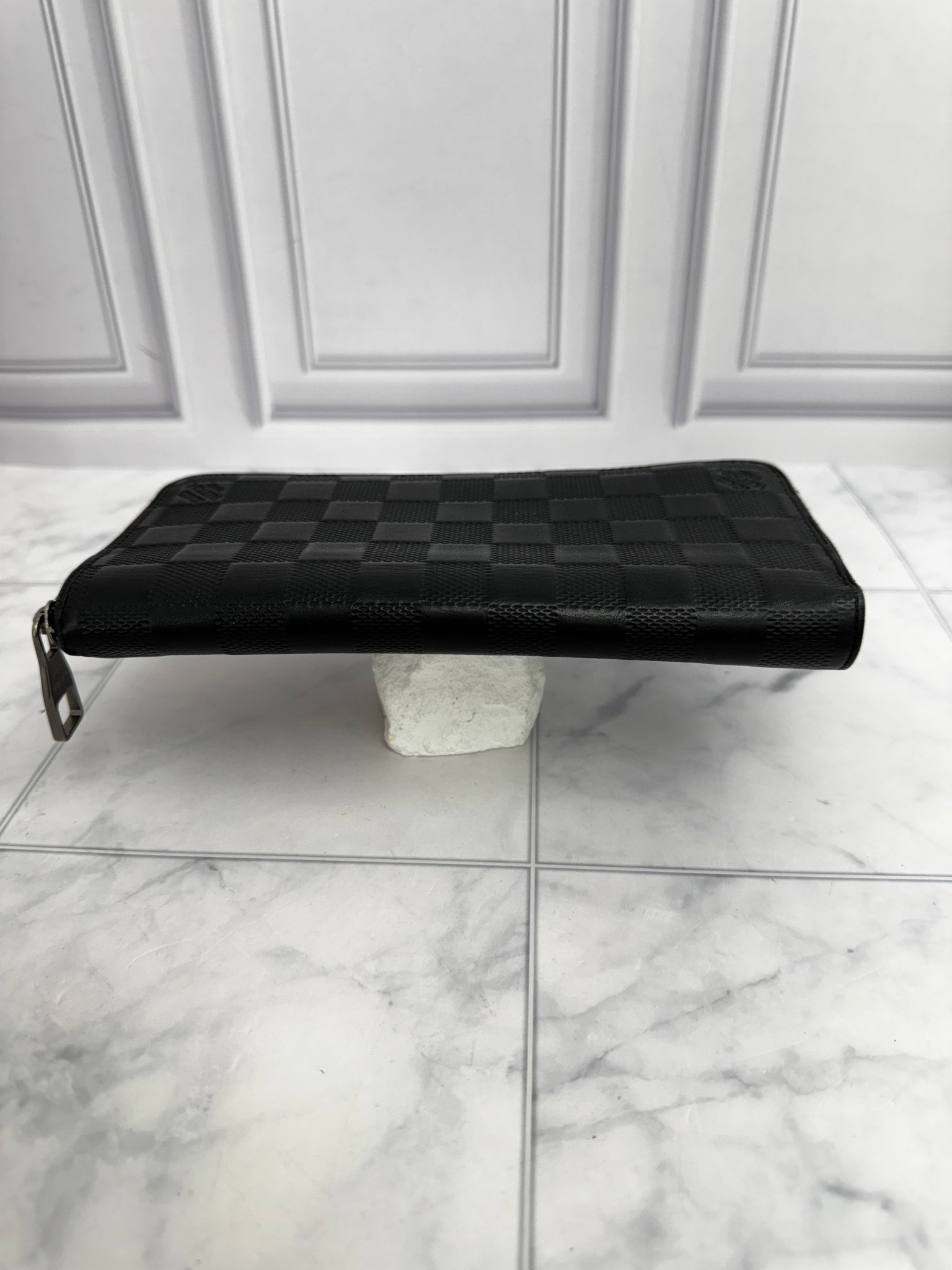 Louis Vuitton Black Damier Infini Zippy Wallet