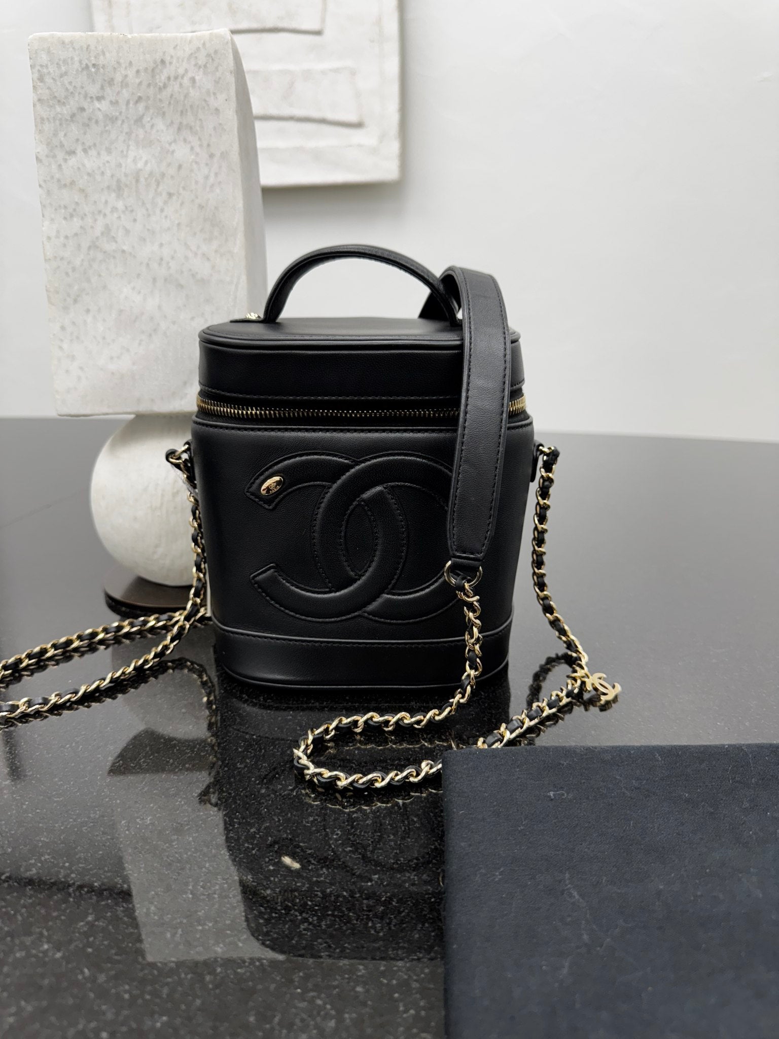 LIKE NEW - Chanel Black Calfskin Leather CC Mania Vanity Case