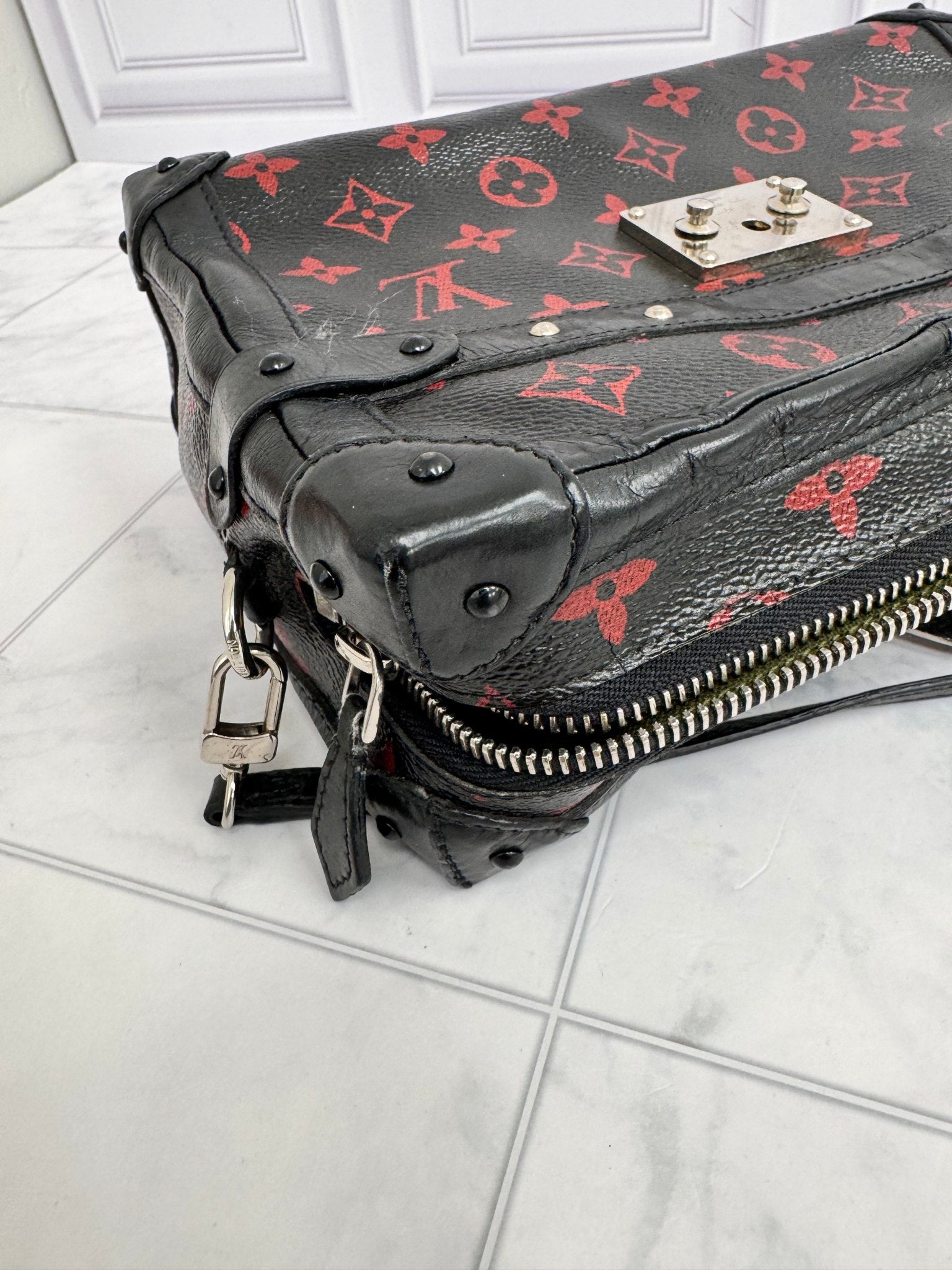 Louis Vuitton Black And Red Monogram Infrarouge Petite Malle Soft Bag GM