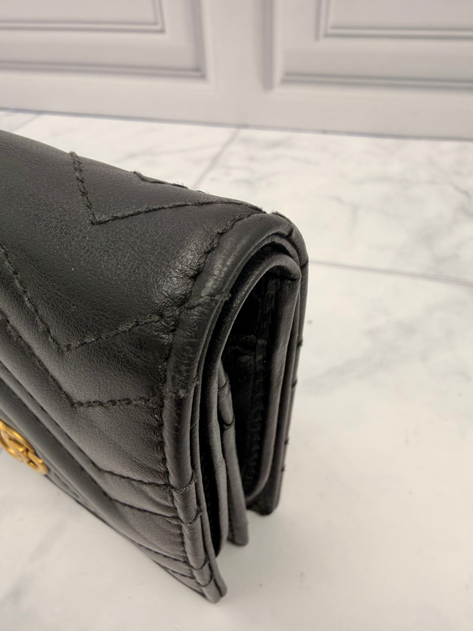 Gucci Black Chevron Leather GG Marmont Compact Wallet