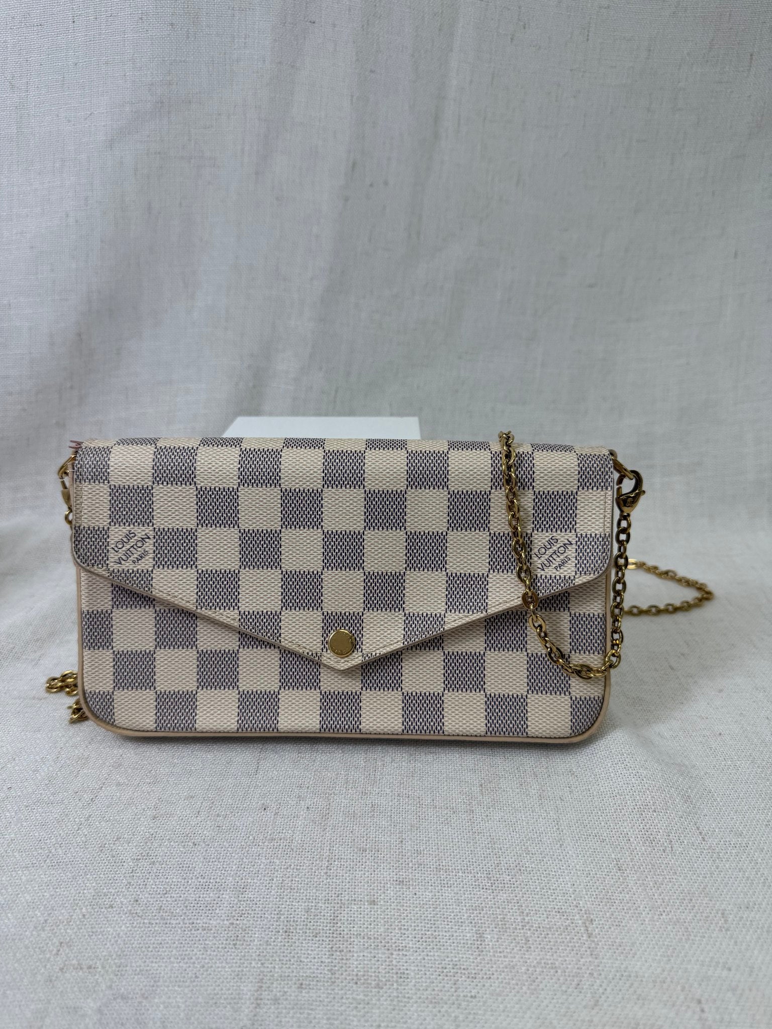 Louis Vuitton Damier Azur Felicie Pochette