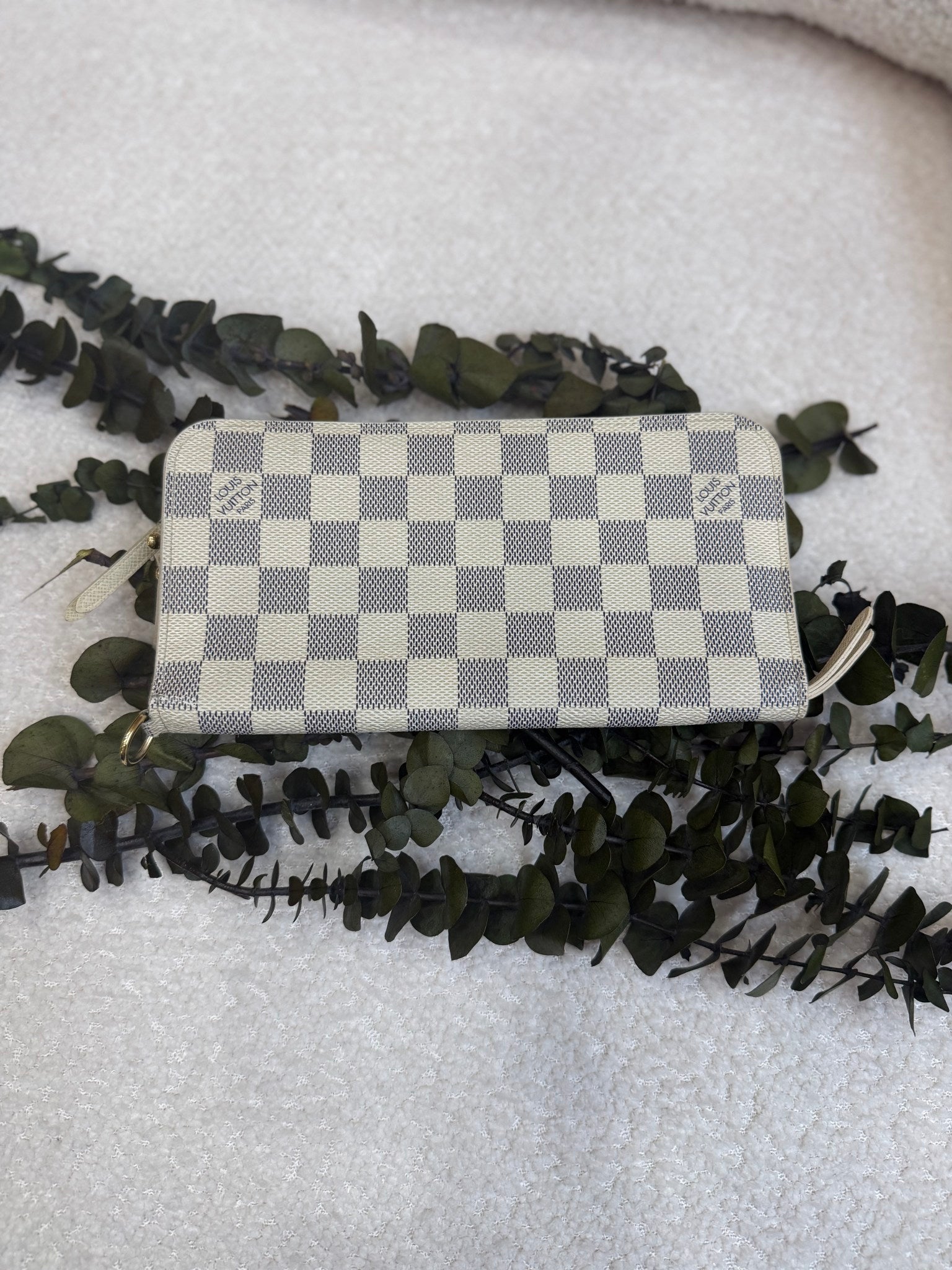 Louis Vuitton Damier Azur Insolite Wallet