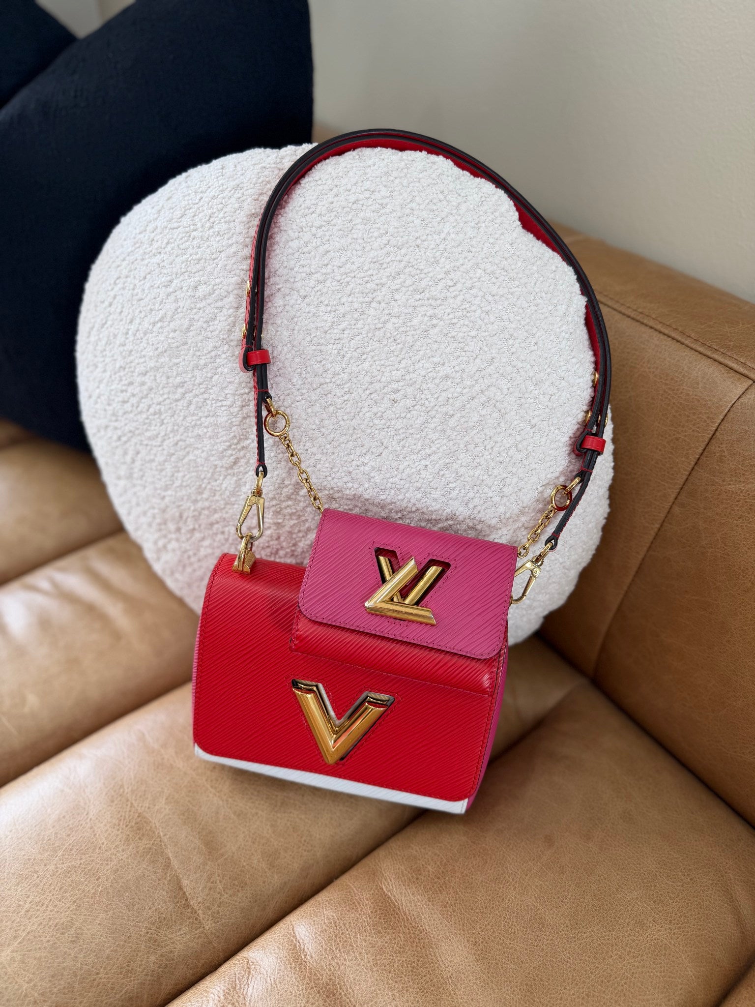 LIKE NEW- Louis Vuitton Tricolor Epi Twist & Twisty Bag