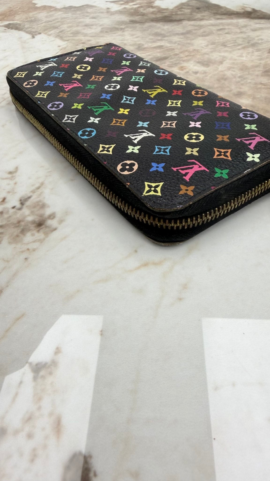 Louis Vuitton Black Multicolor Monogram Zippy Wallet