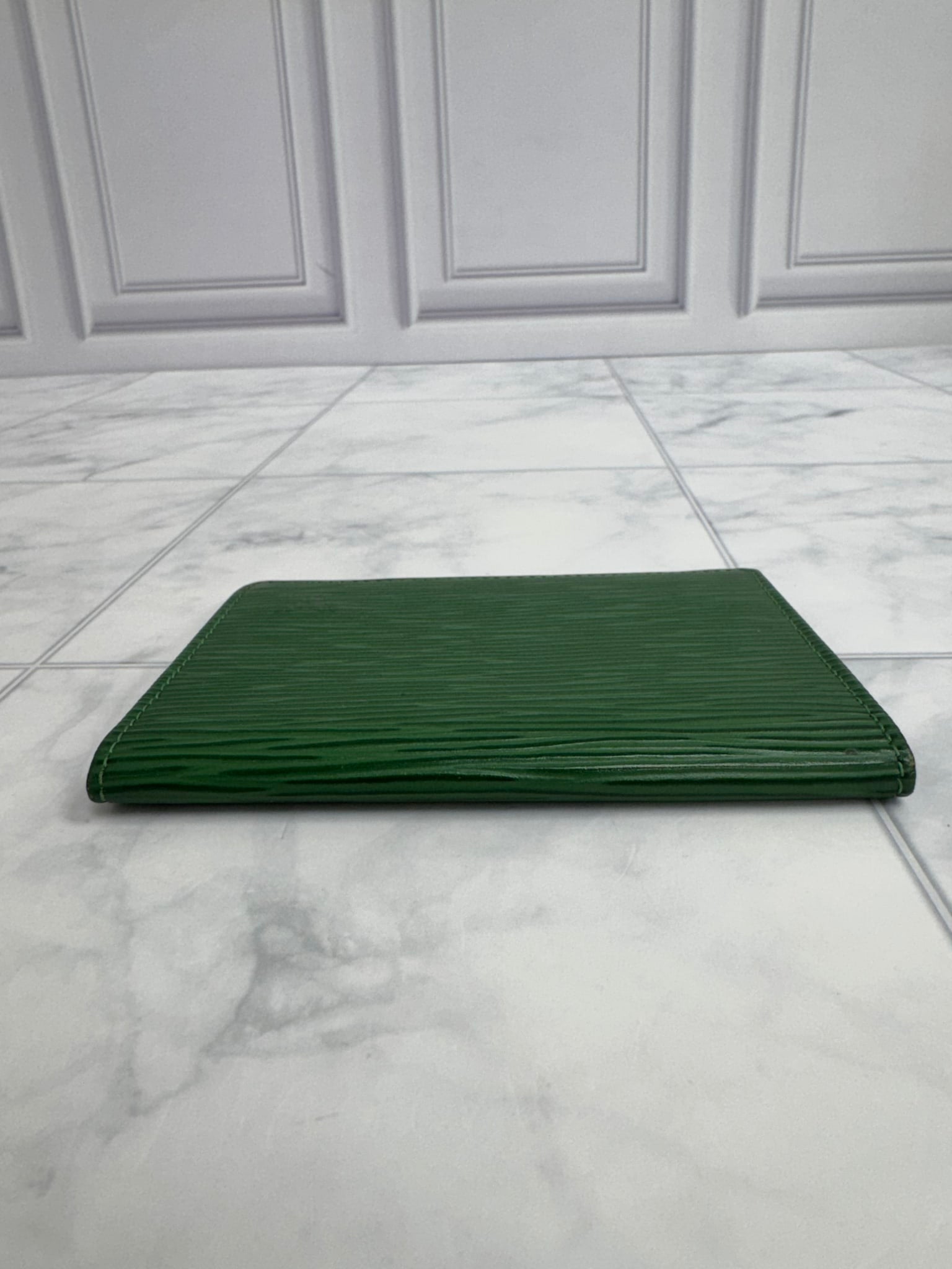 Louis Vuitton Green Epi Leather ID Case