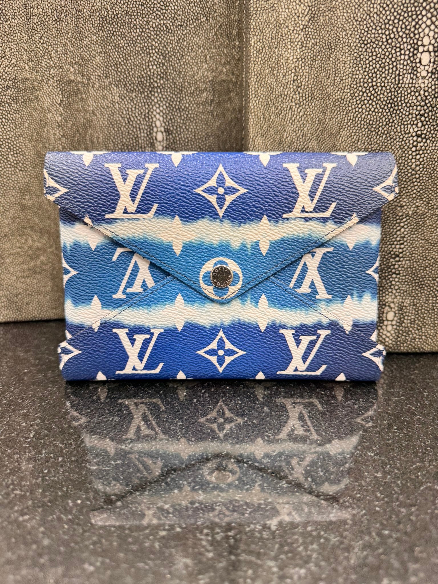 Louis Vuitton Blue Monogram Escale Medium Kirigami Pochette
