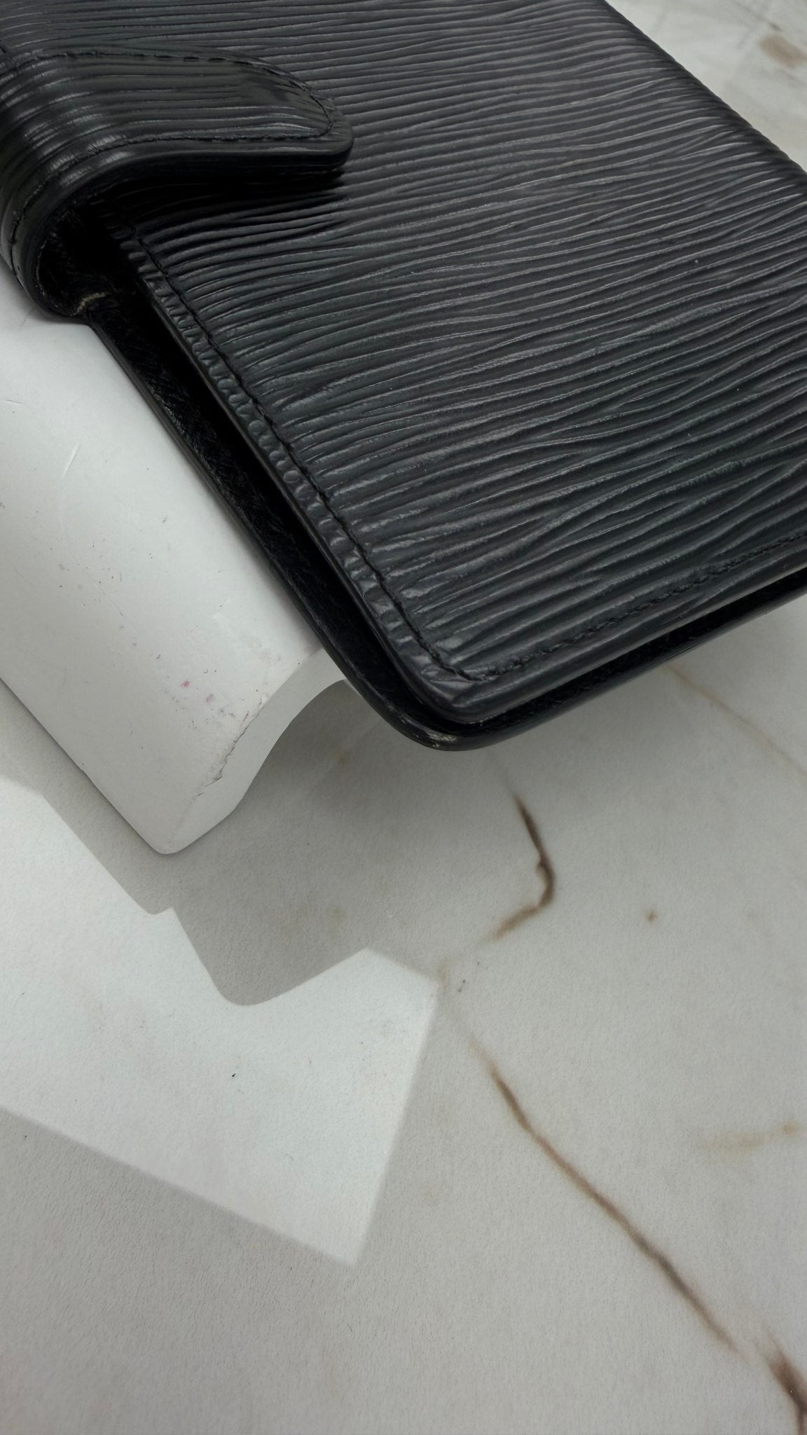 Louis Vuitton Black Epi Passport Agenda PM