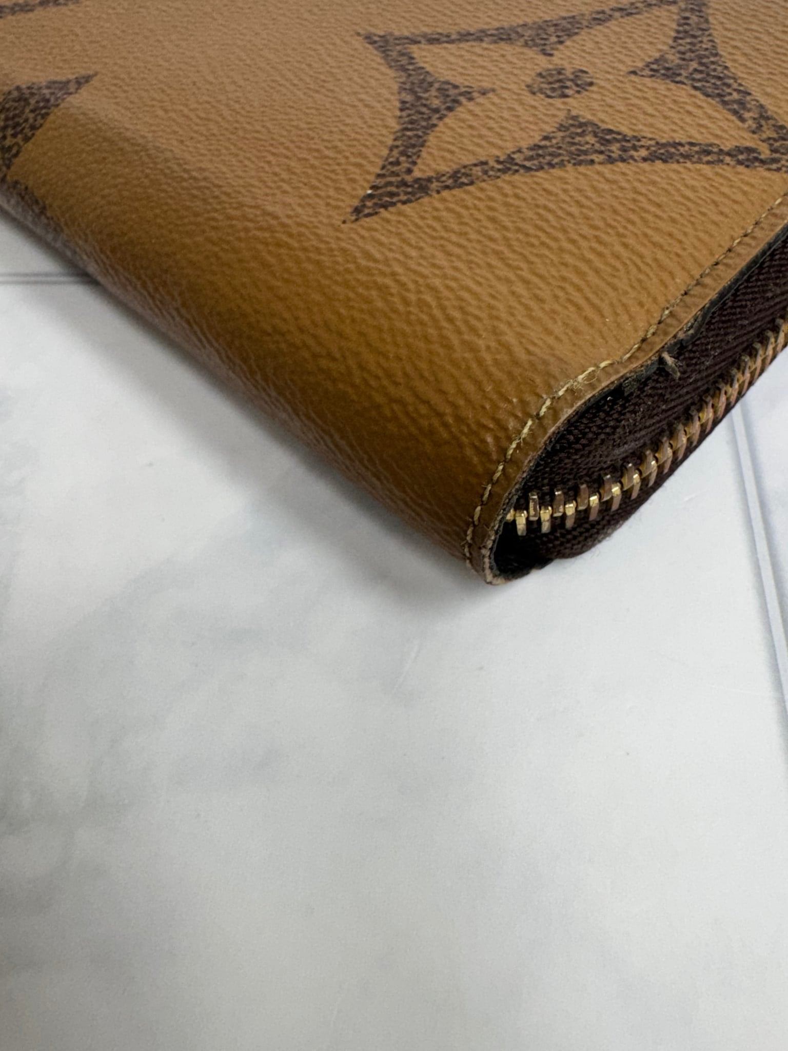 Louis Vuitton Reverse Giant Monogram Long Zippy Wallet
