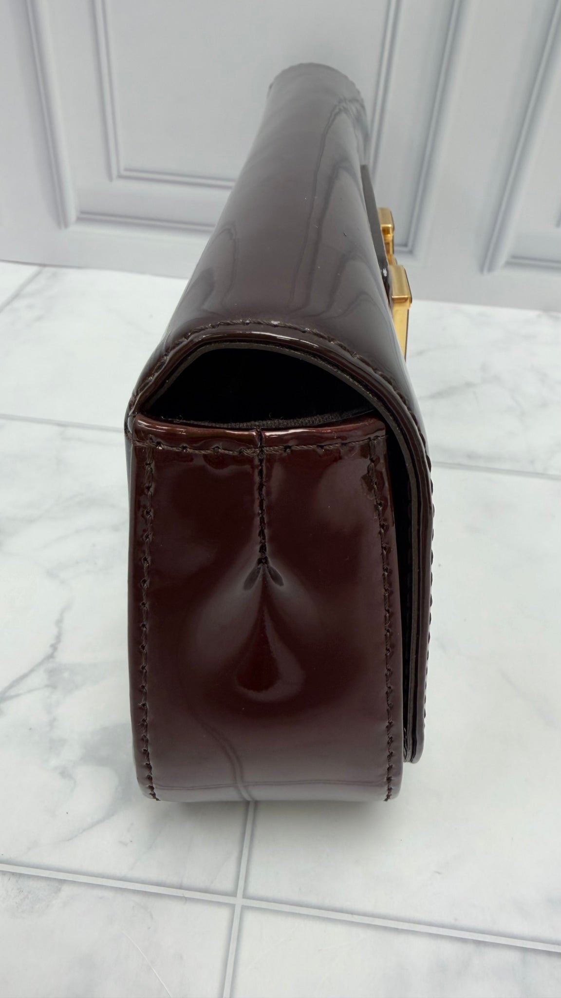 Louis Vuitton Amarante Vernis SoBe Pochette Clutch