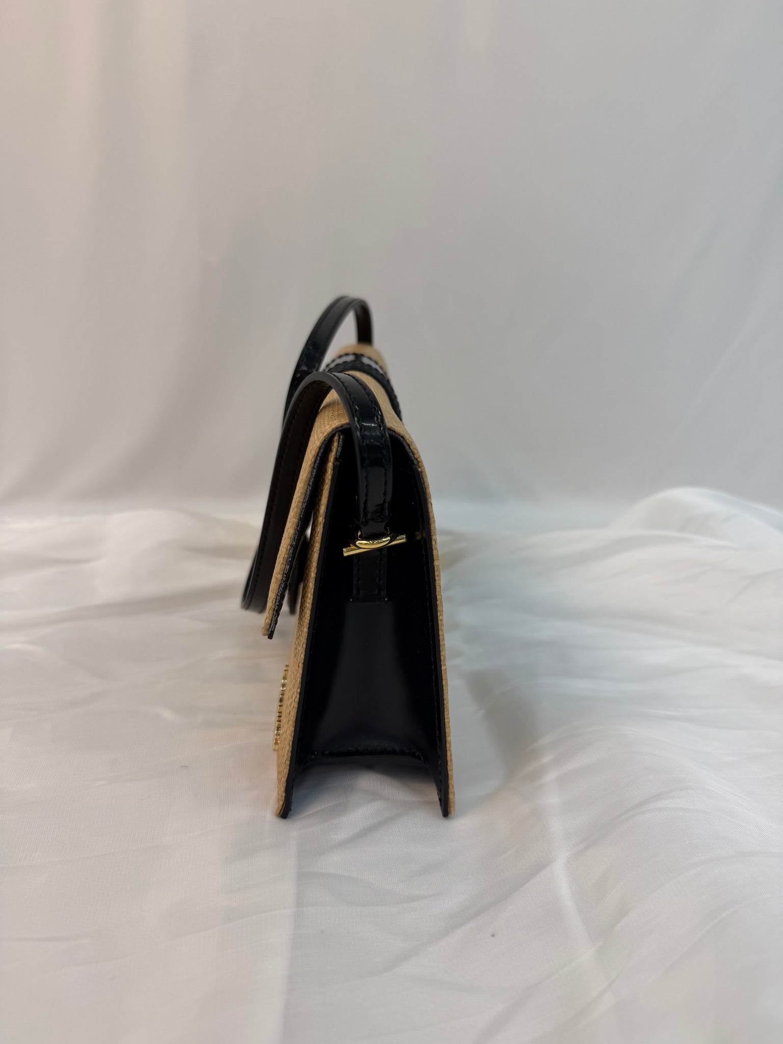 LIKE NEW- Jacquemus Raffia Le Grand Bambino Shoulder Bag