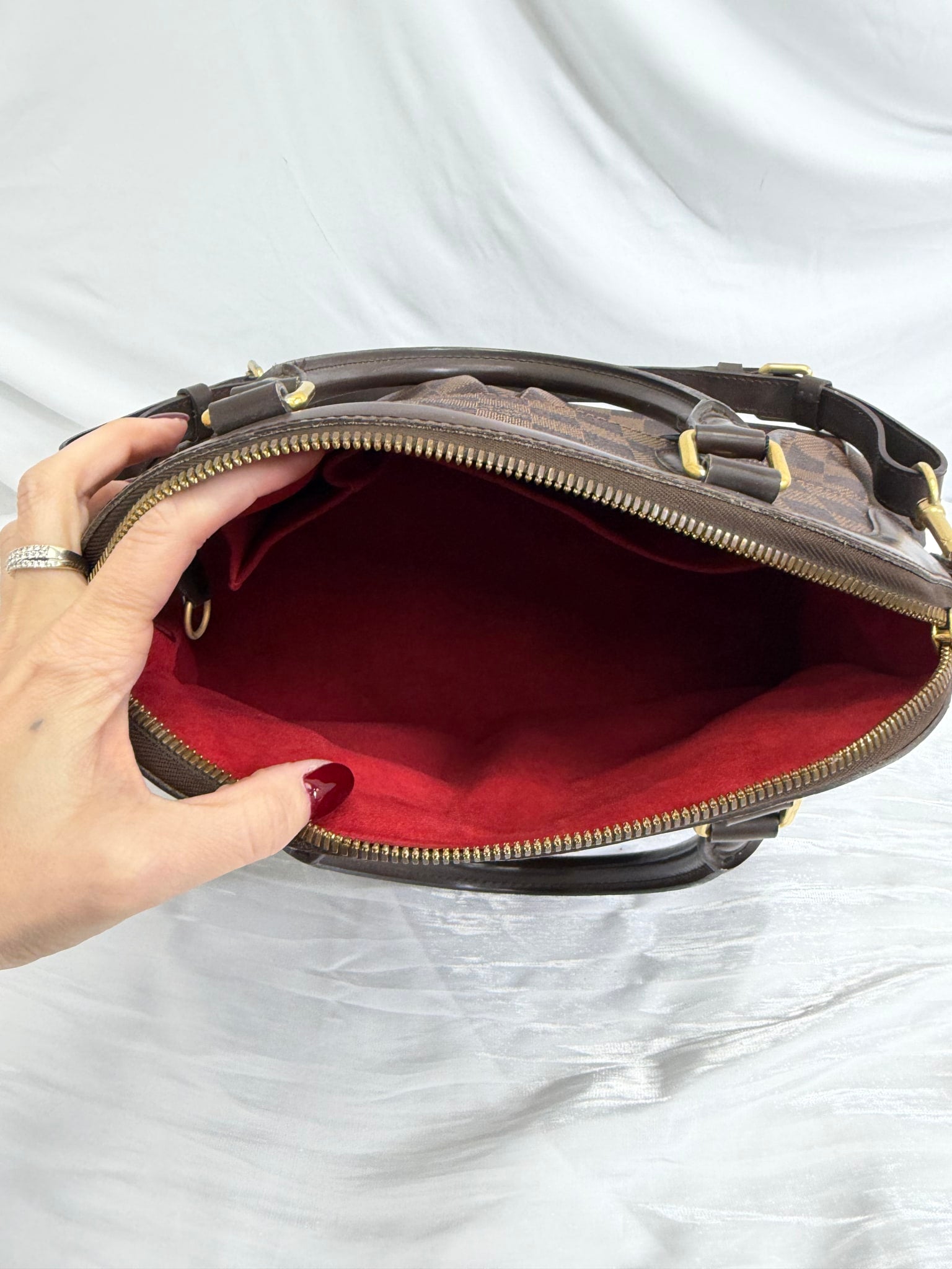 Louis Vuitton Damier Ebene Trevi GM