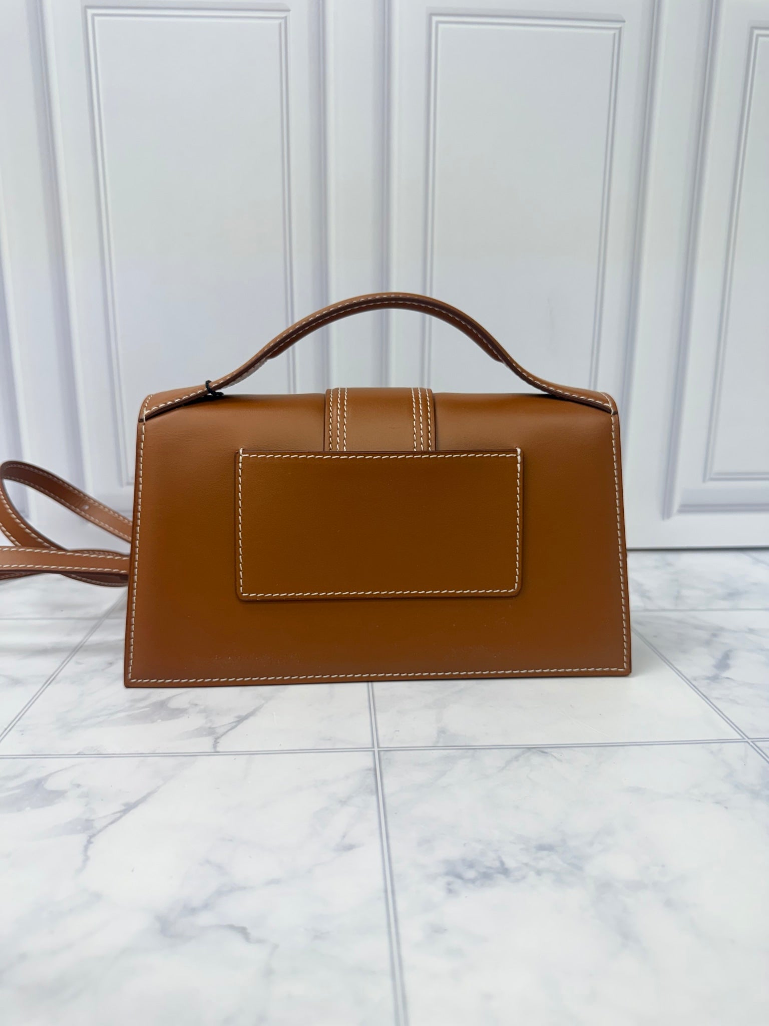 BRAND NEW - Jacquemus Light Brown Leather Le Grand Bambino 2Way Handbag