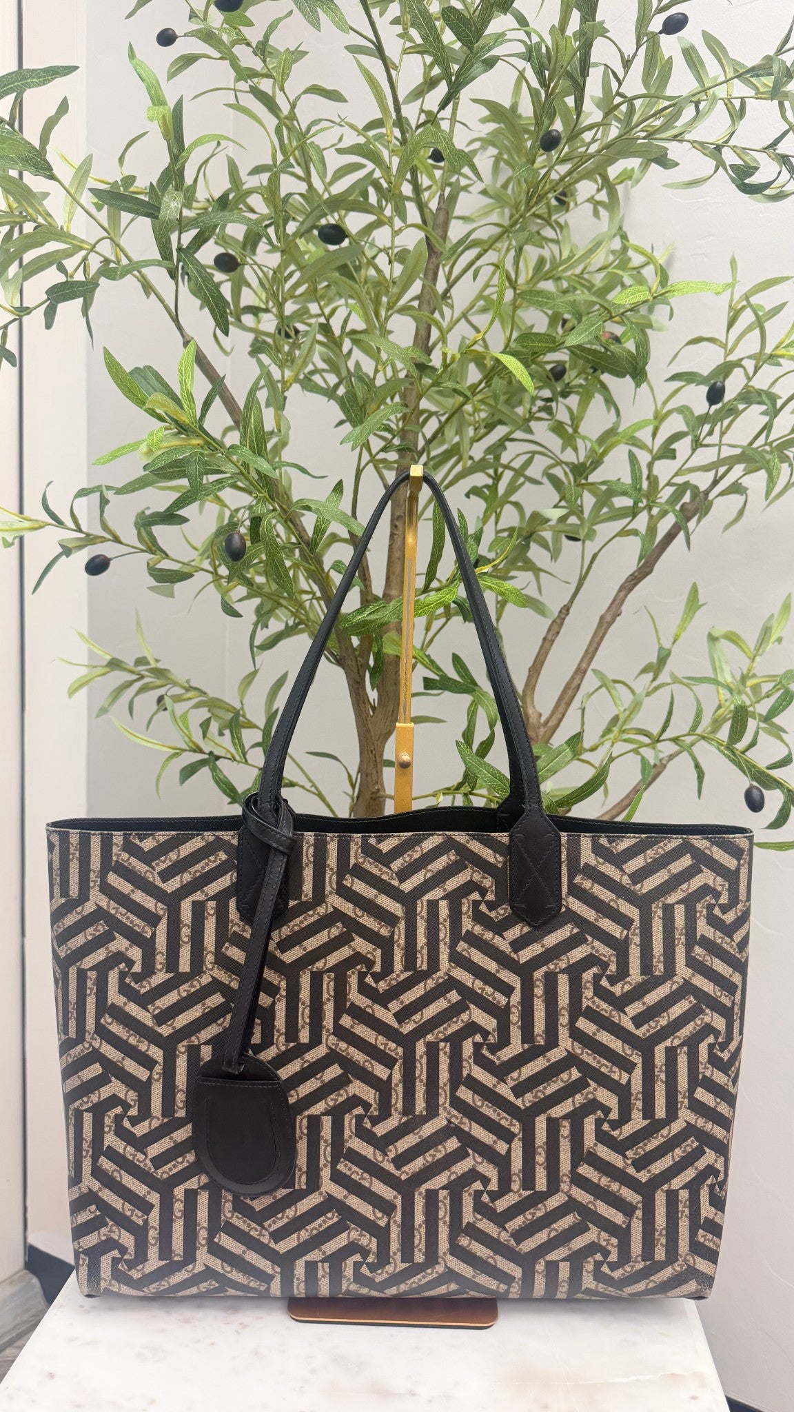 Gucci Black GG Supreme Reversible Tote Bag