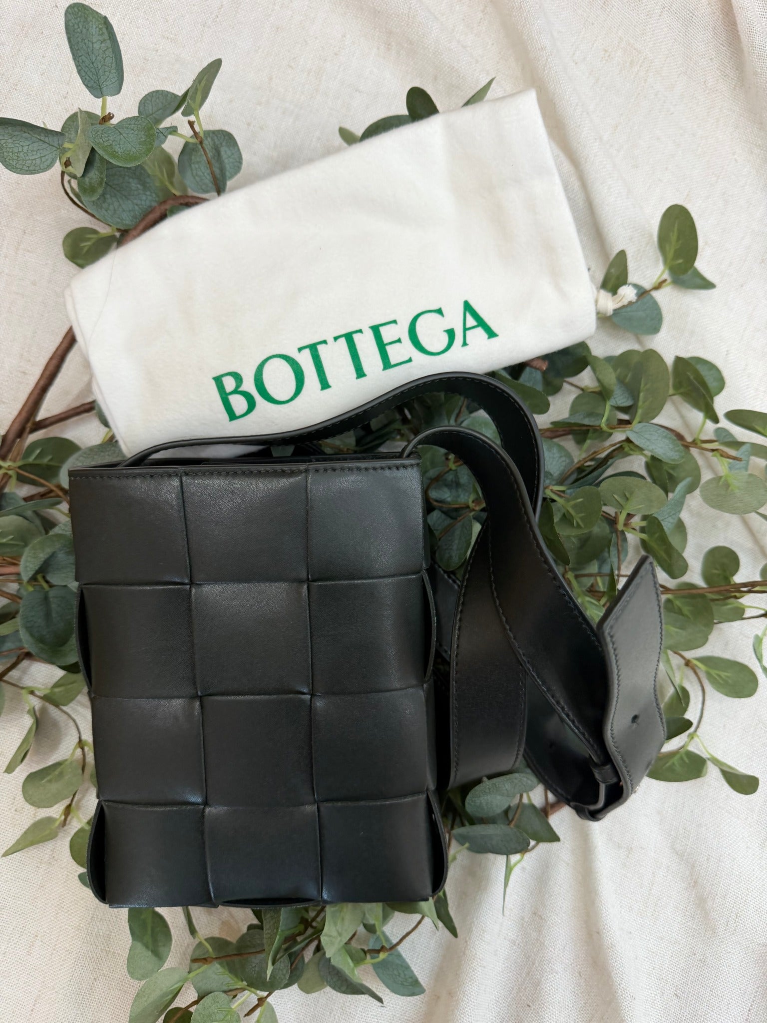 BRAND NEW - Bottega Veneta Green Cassette Crossbody Bag