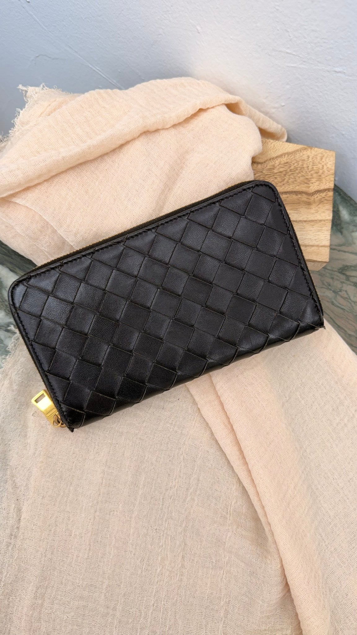 Bottega Veneta Brown Intrecciato Leather Zippy Wallet