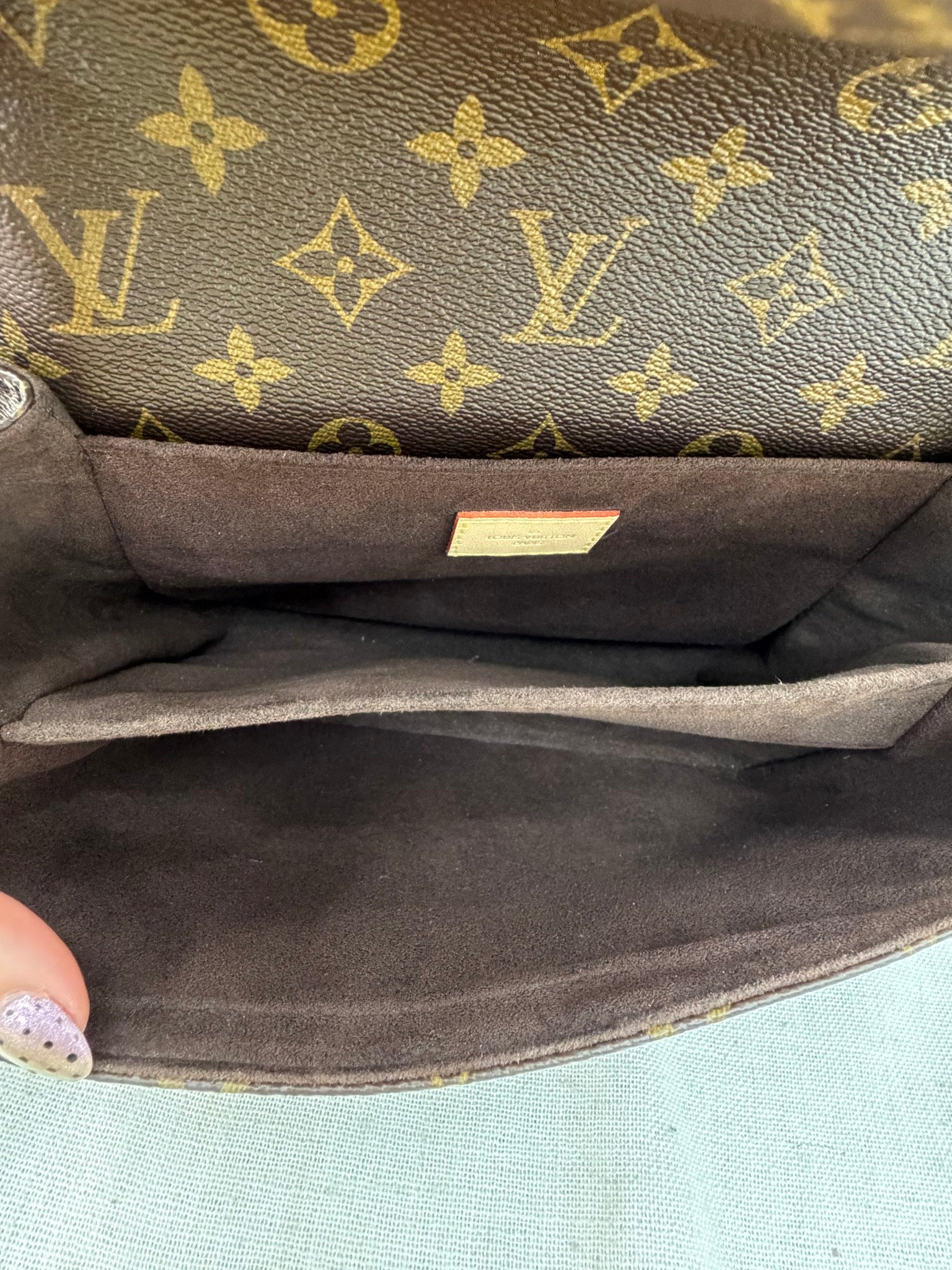 Louis Vuitton Monogram Pochette Metis Bag