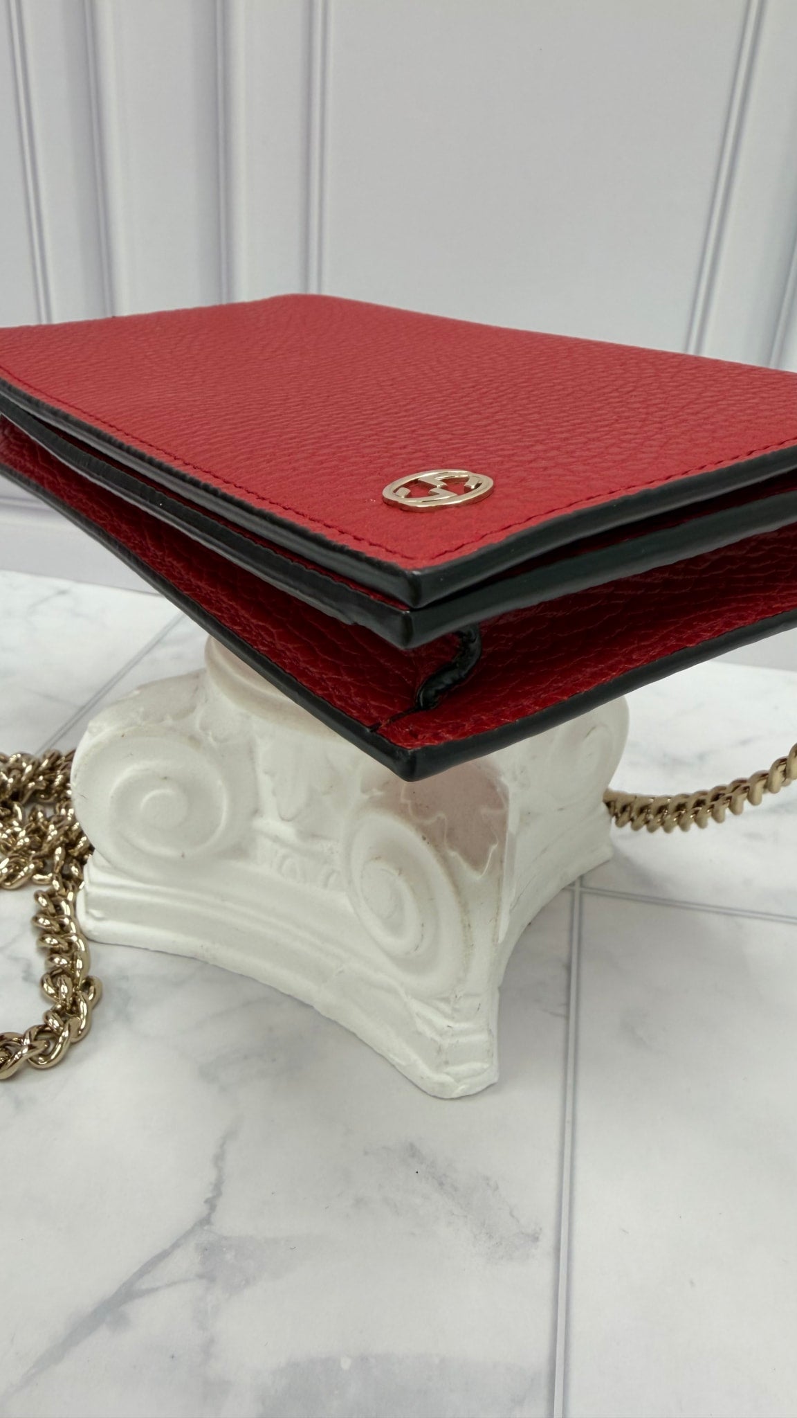Gucci Red Leather Interlocking G Wallet on a Chain