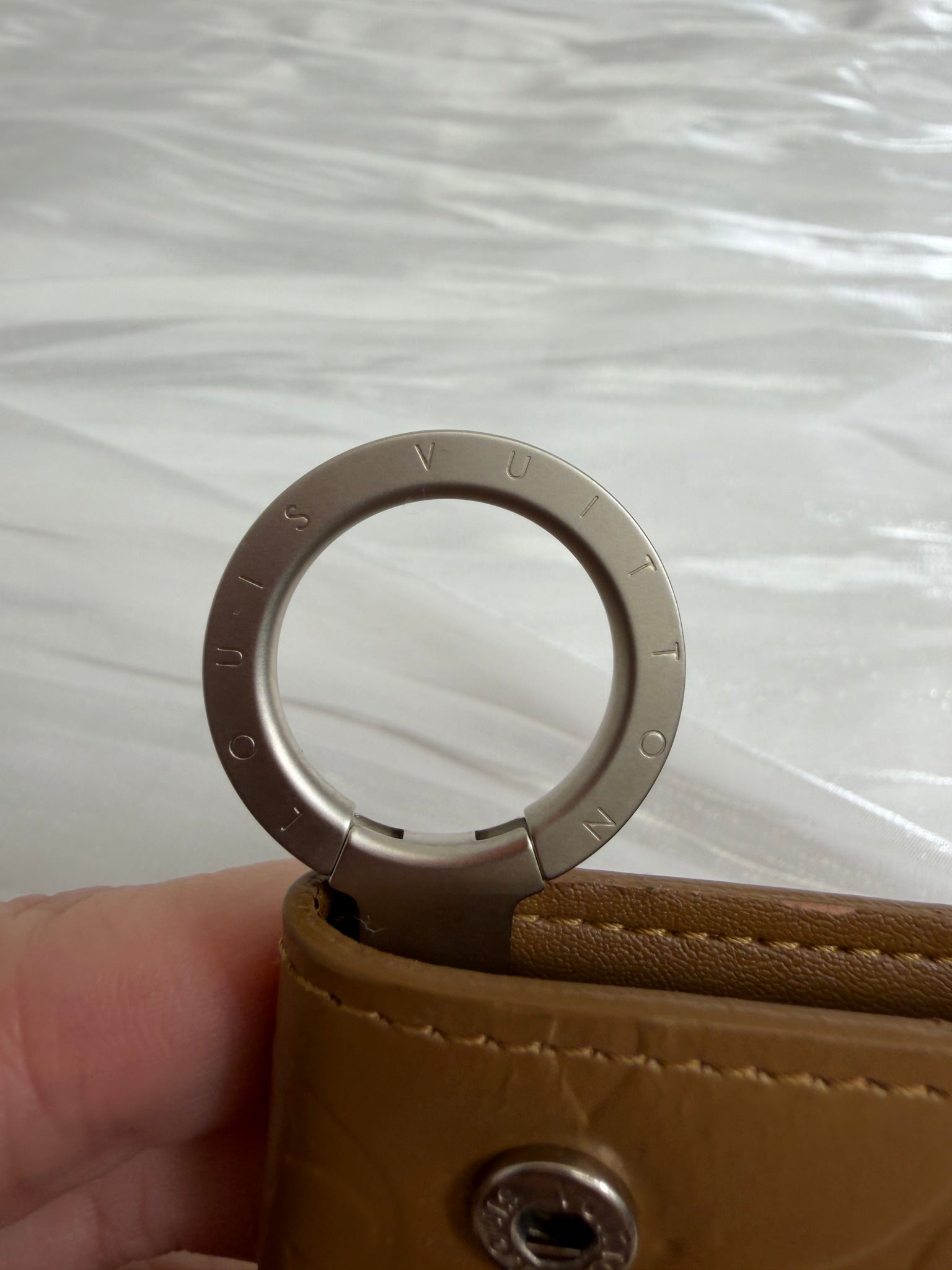 Louis Vuitton Monogram Gold Matte Vernis Key Holder