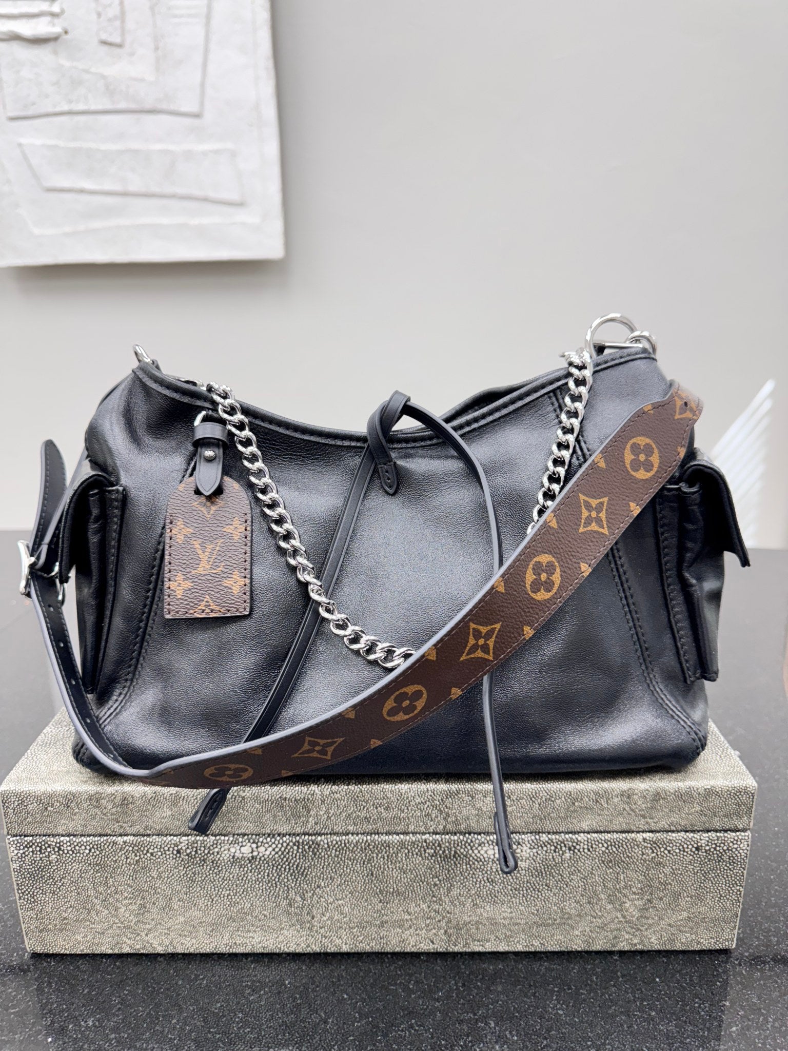 Louis Vuitton Black Leather Carry All Cargo Vibe PM