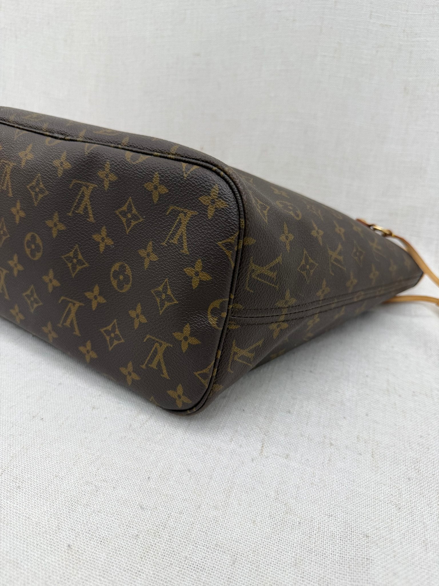 Louis Vuitton Monogram Neverfull MM