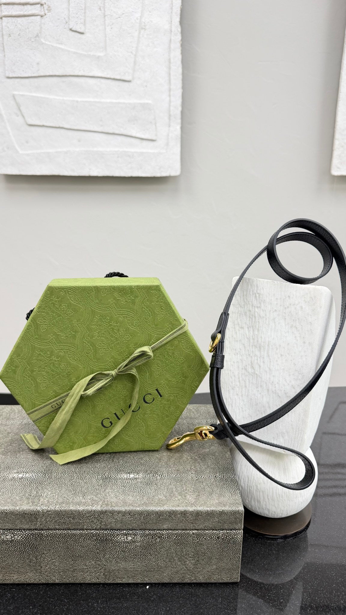 BRAND NEW - Gucci Black Leather Pet Leash