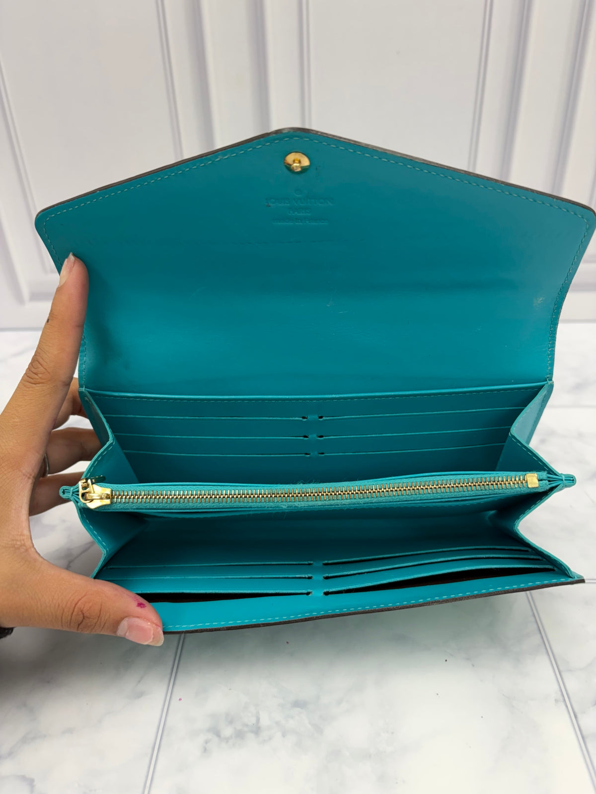 Louis Vuitton Turquoise Monogram Vernis Sarah wallet