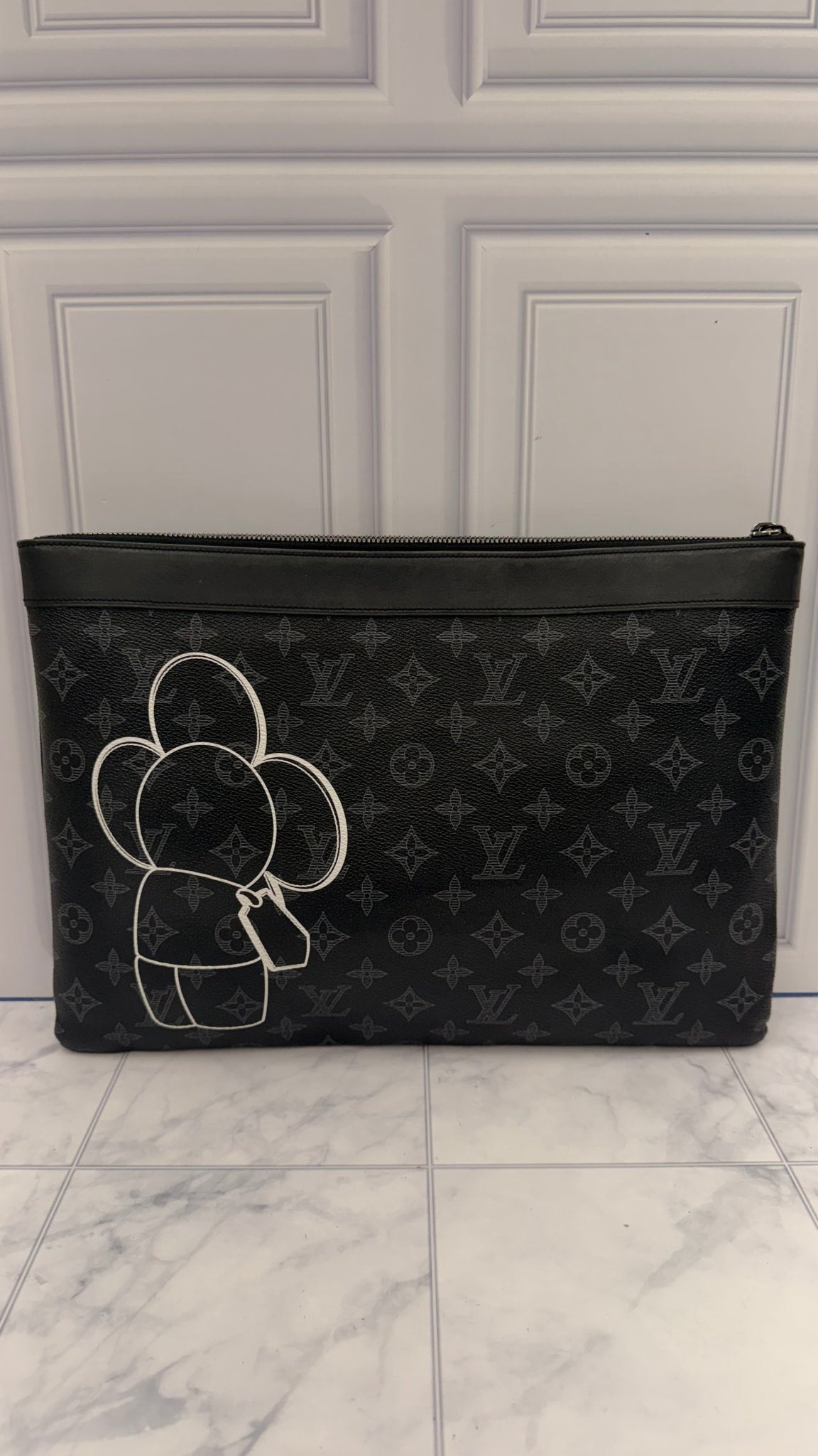 Louis Vuitton Black Monogram Eclipse Vivienne Apollo Pochette GM
