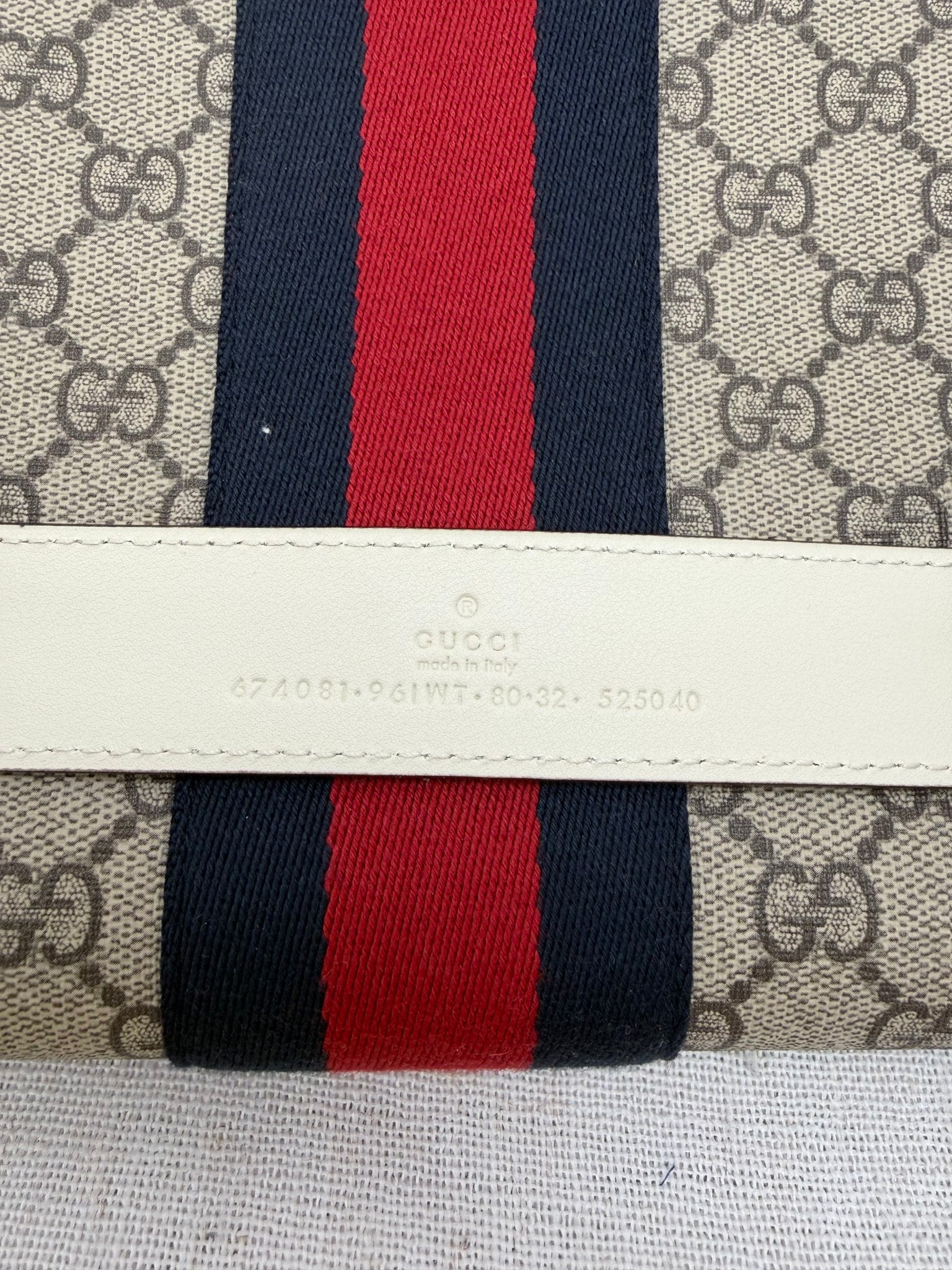 BRAND NEW- Gucci Beige Supreme Coated Canvas Ophidia Web Belt Bag Size 80/32