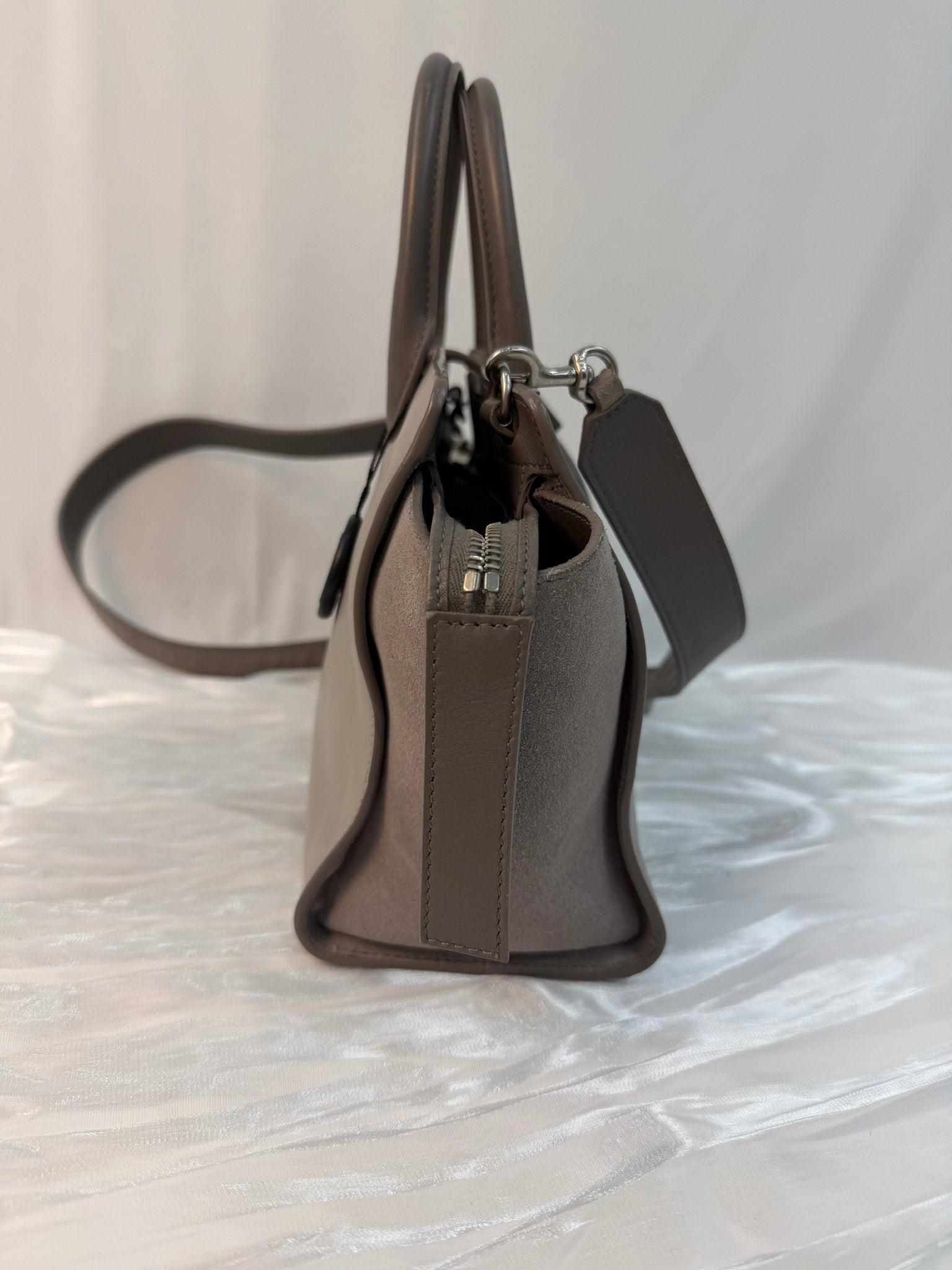 YSL Saint Laurent Gray Leather Downtown Cabas Handbag