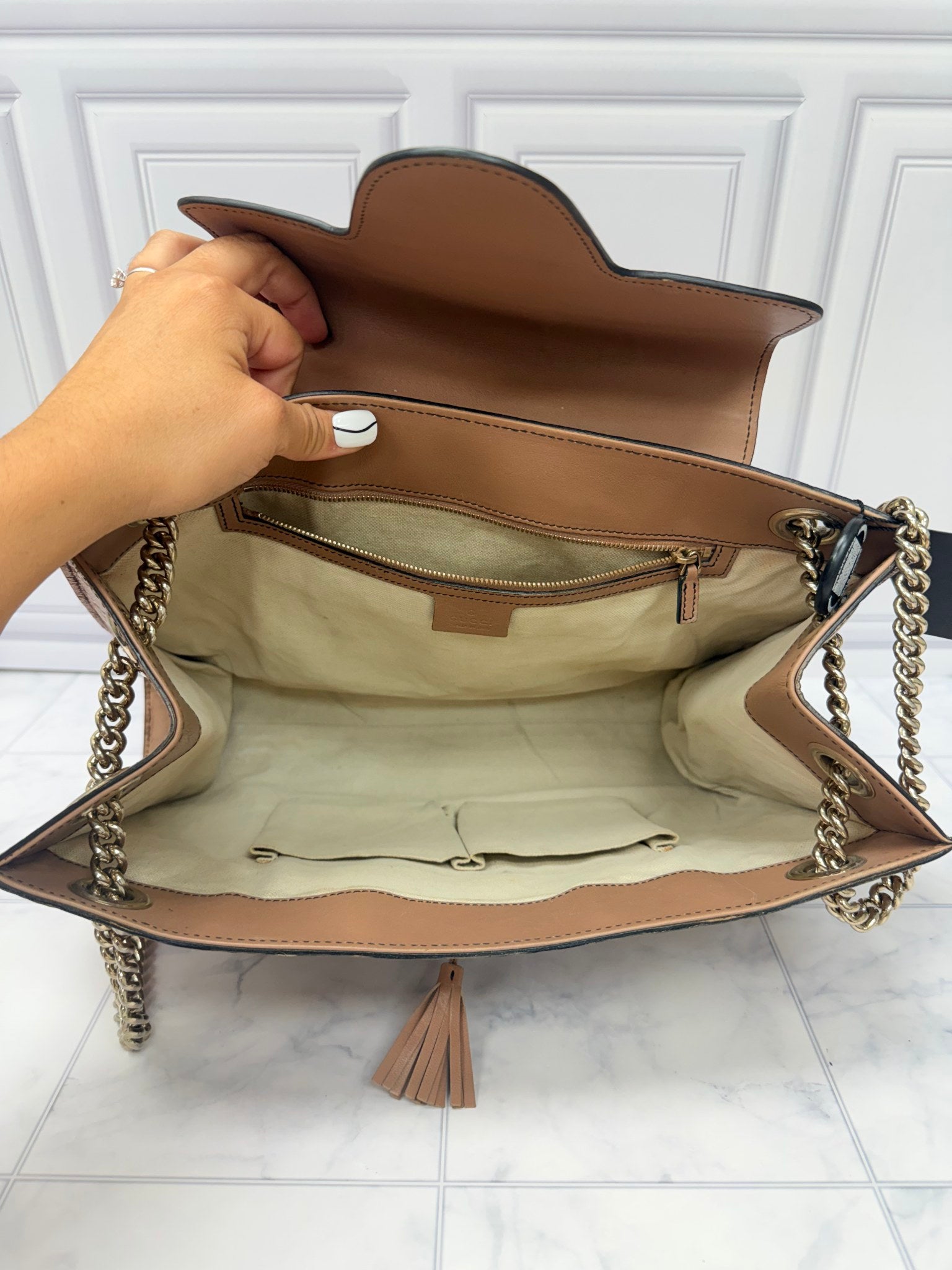 Gucci Beige Guccissima Embossed Leather Emily Large Chain Shoulder Bag