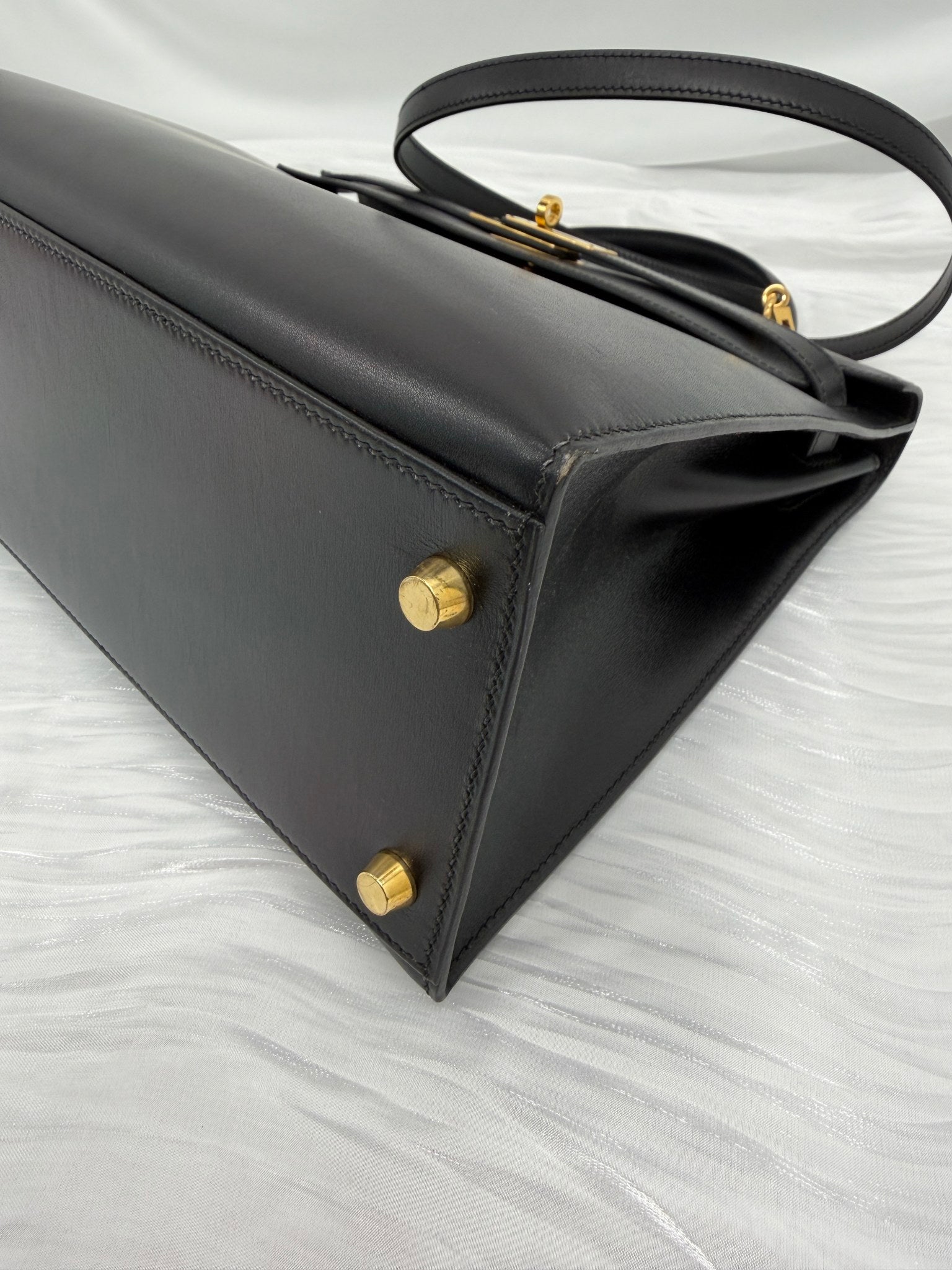 Hermes Black Box Leather Sellier Kelly 32 Handbag