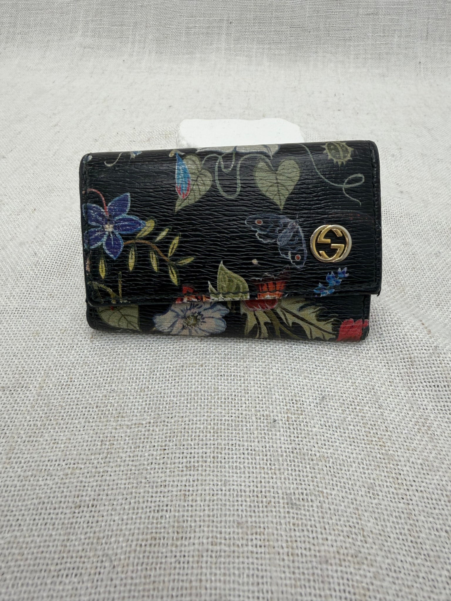 Gucci Black Floral 6 Key Ring Holder