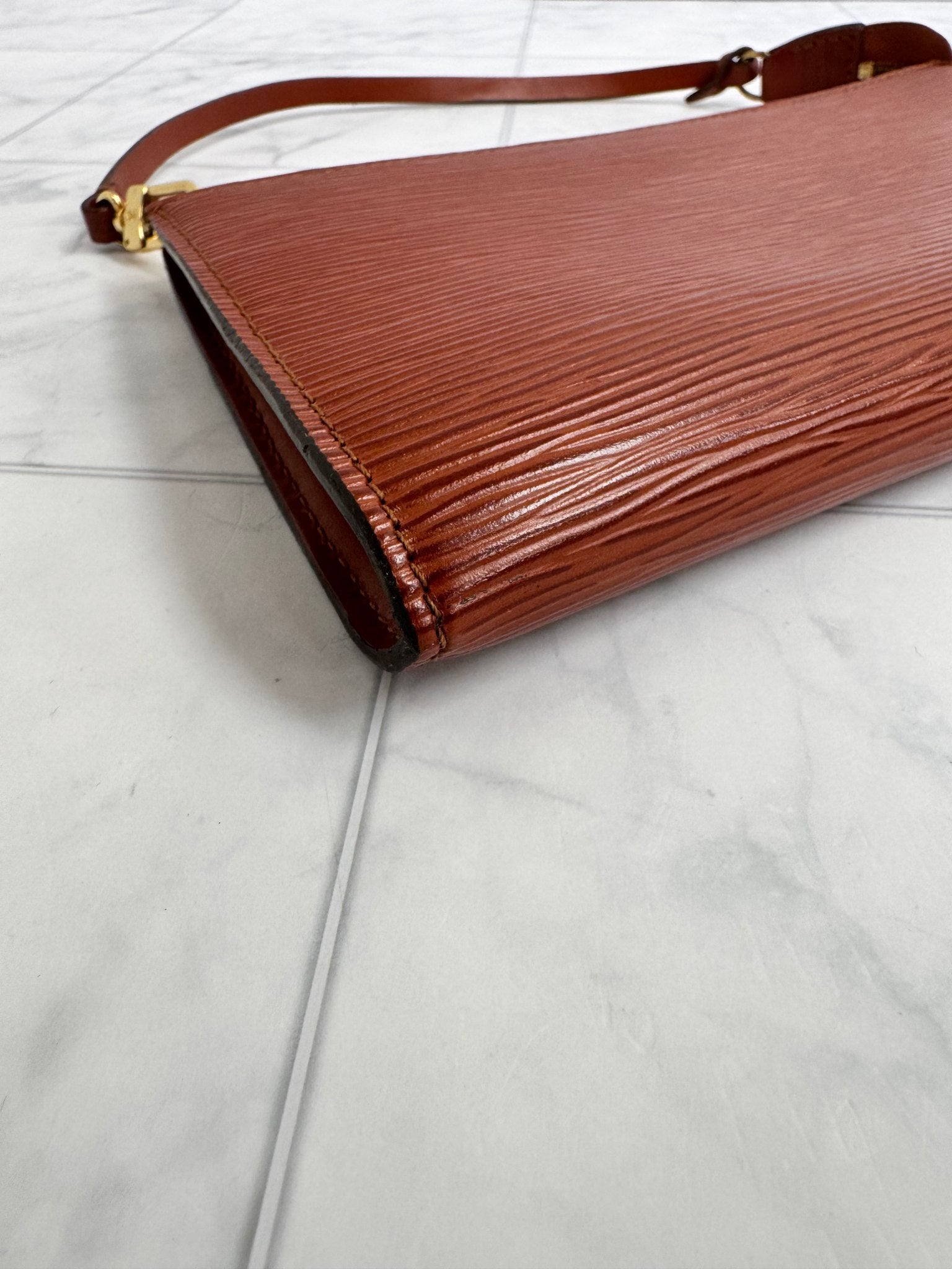 Louis Vuitton Brown Epi Pochette Accessoires